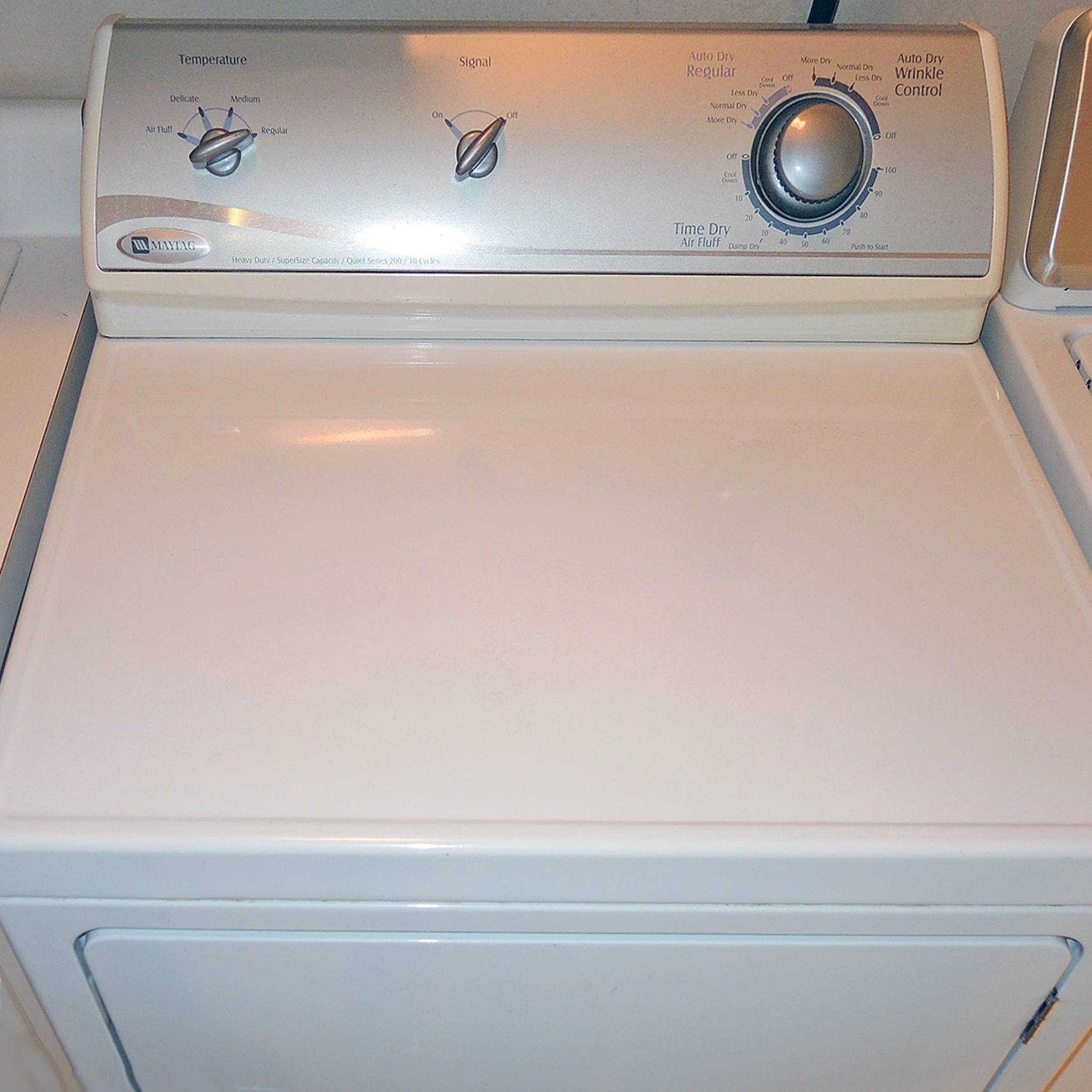 Maytag Quiet Series 200 Electric Dryer
