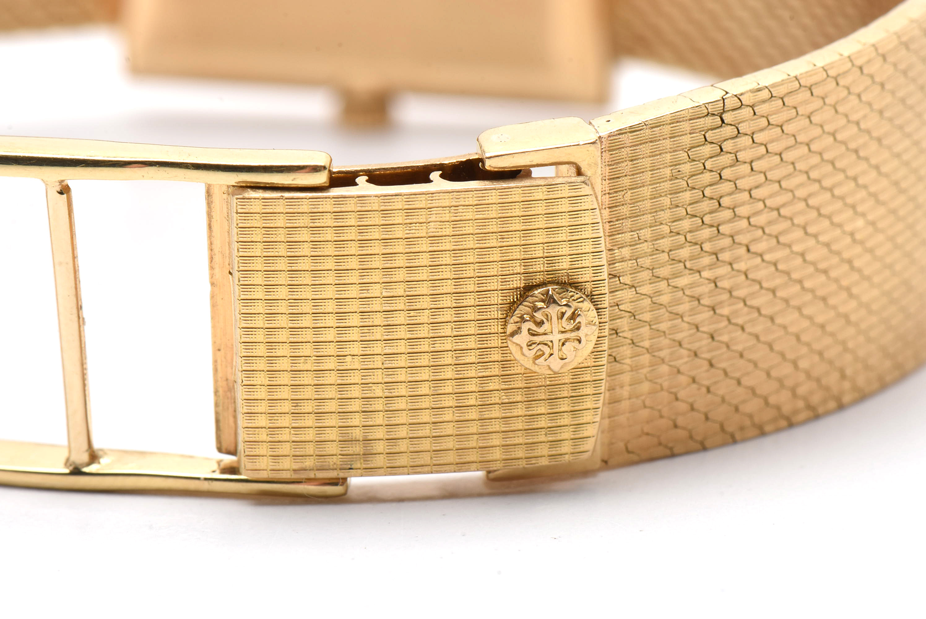 1970s Patek Philippe 18K Yellow Gold Square Dial with Mesh Bracelet Watch