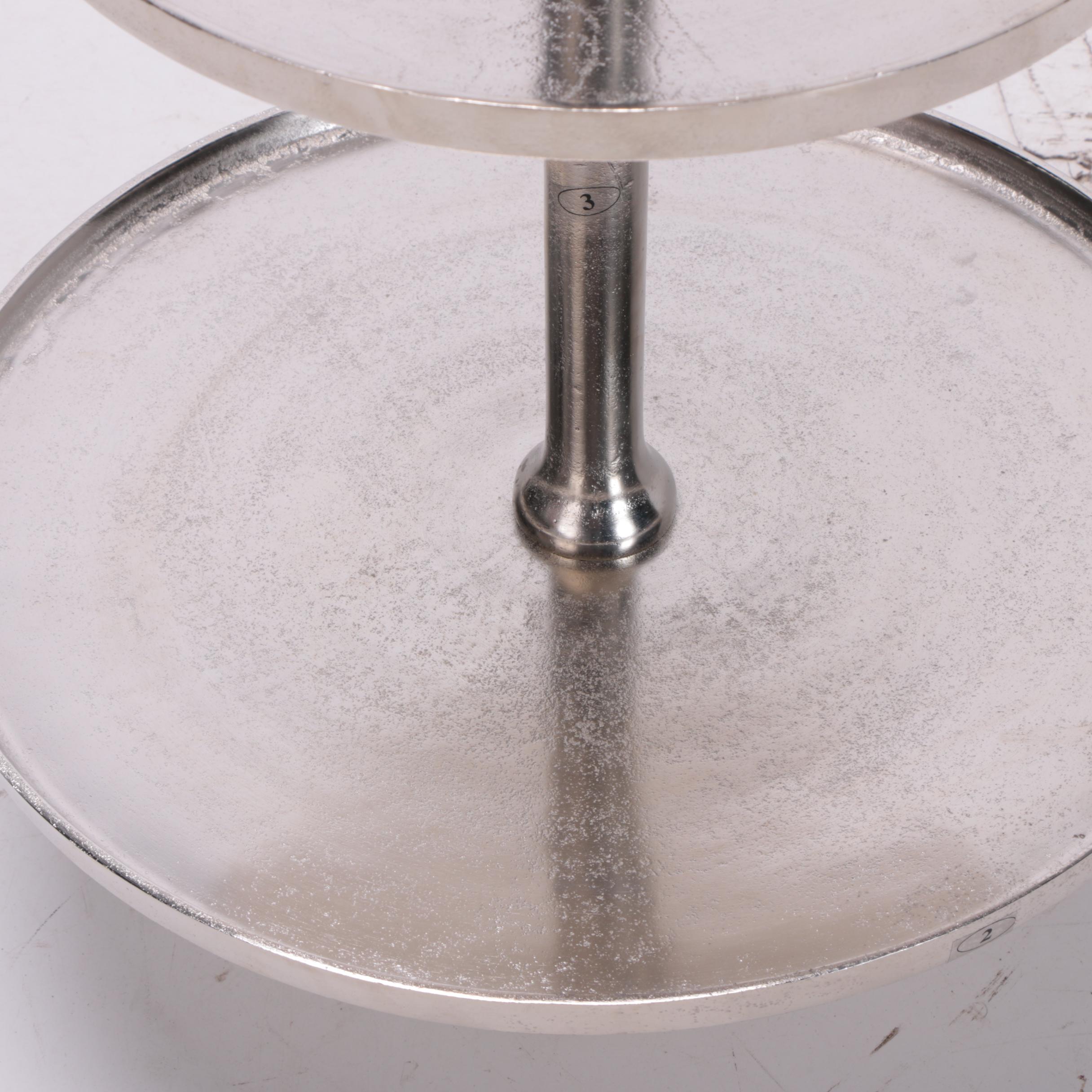 "Milan" Three-Tier Display