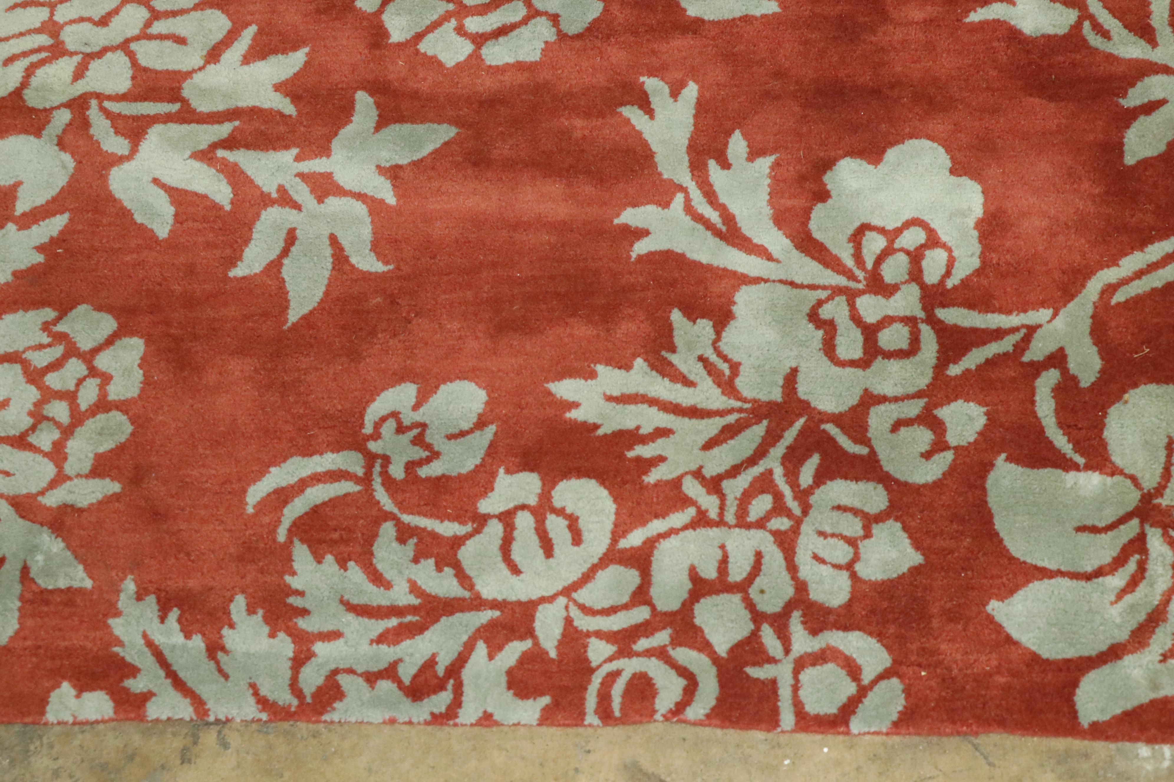 Power-Loomed Woolmark Indian Floral Area Rug