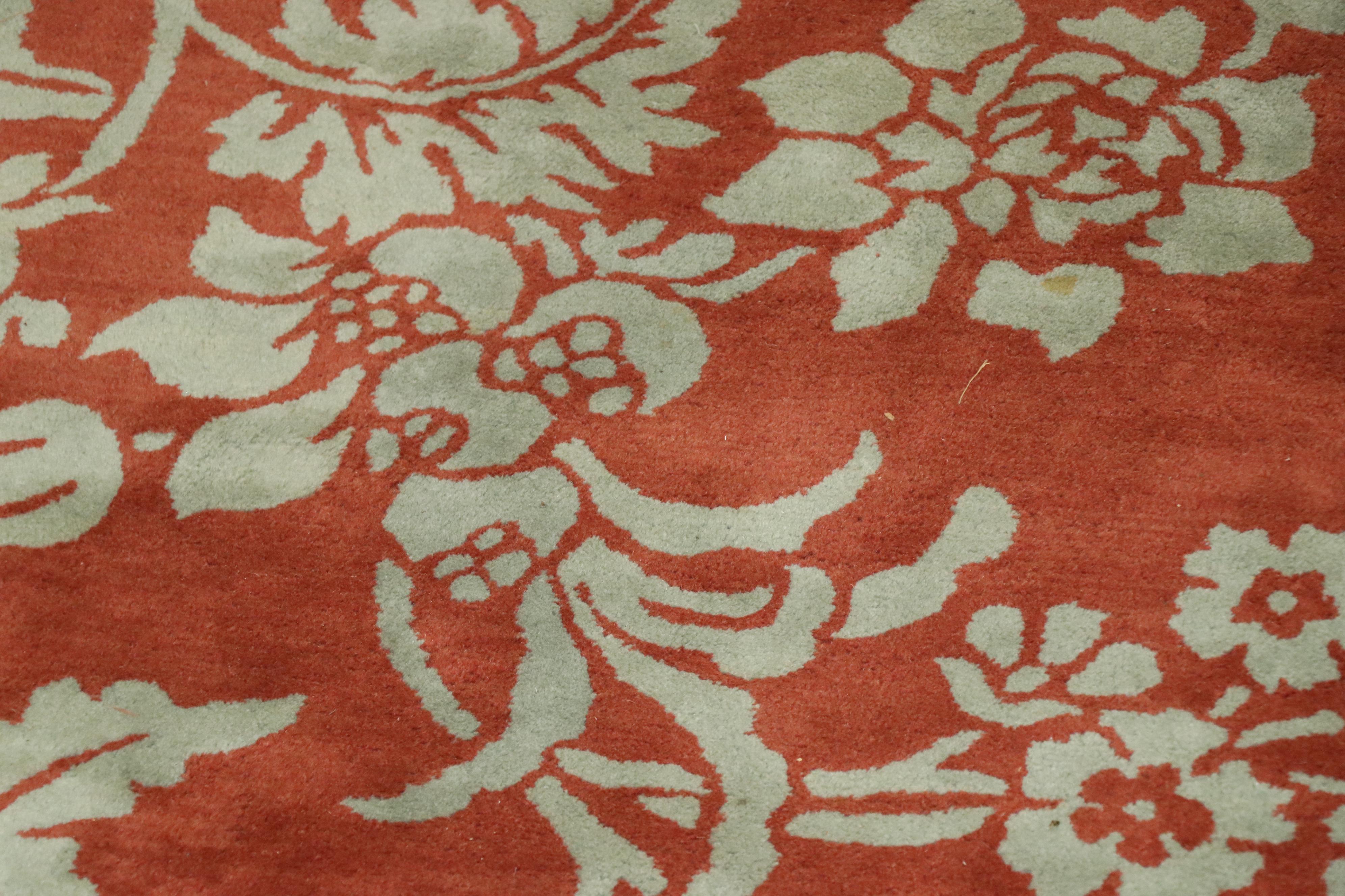 Power-Loomed Woolmark Indian Floral Area Rug