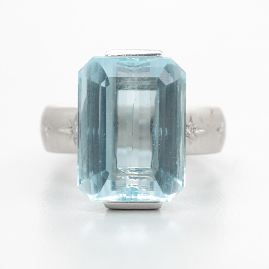 18K White Gold 12.87 CT Aquamarine and Diamond Ring