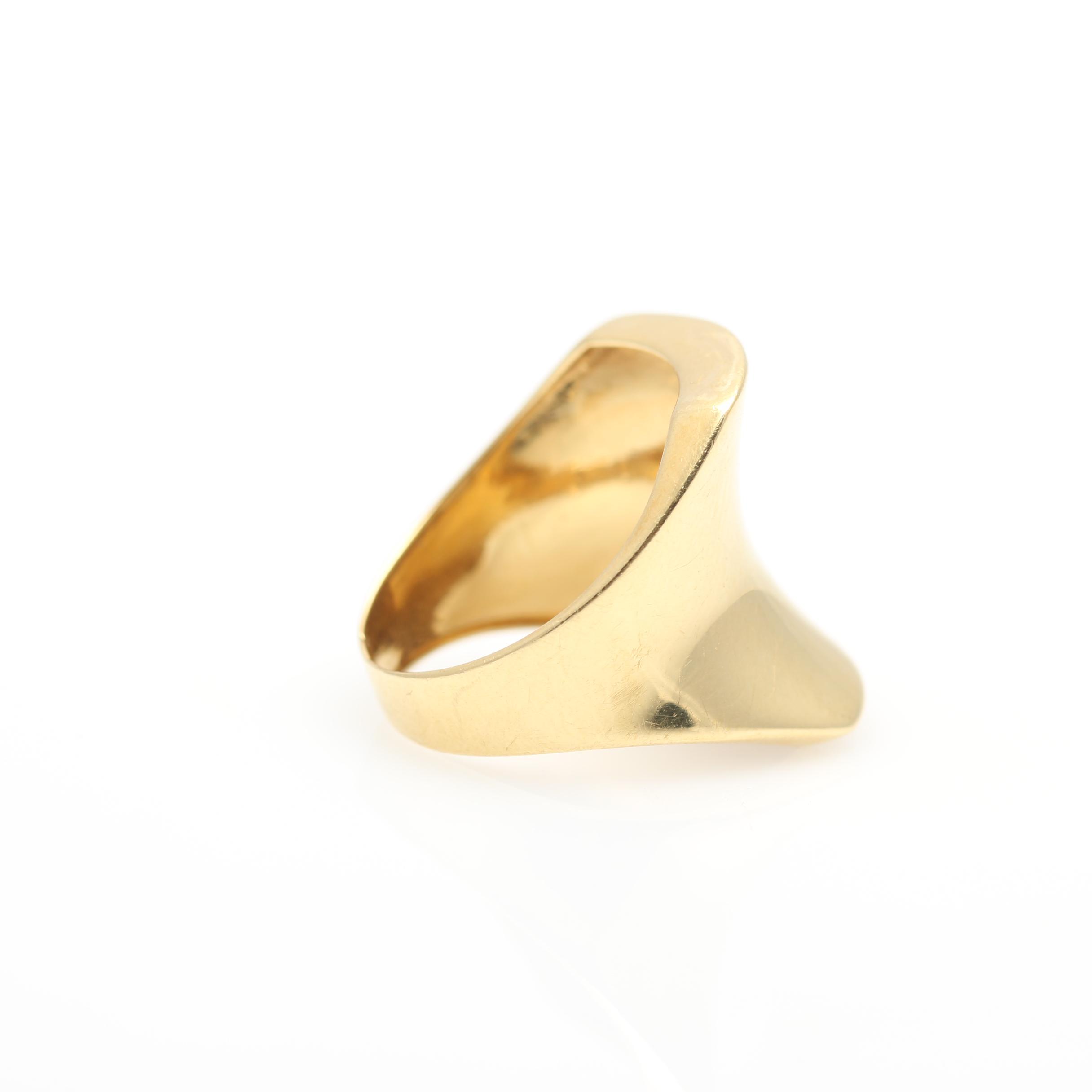 18K Yellow Gold Ring