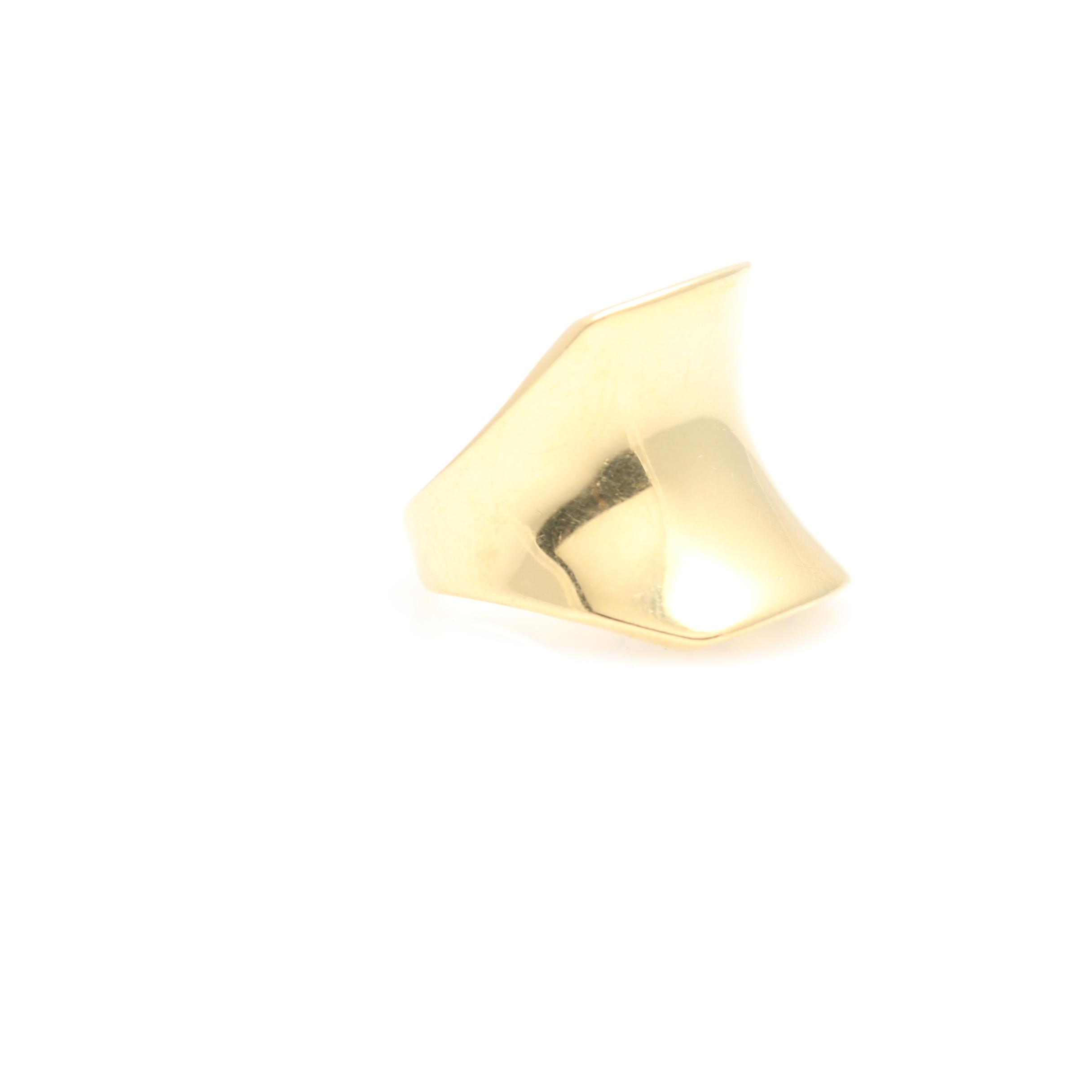 18K Yellow Gold Ring