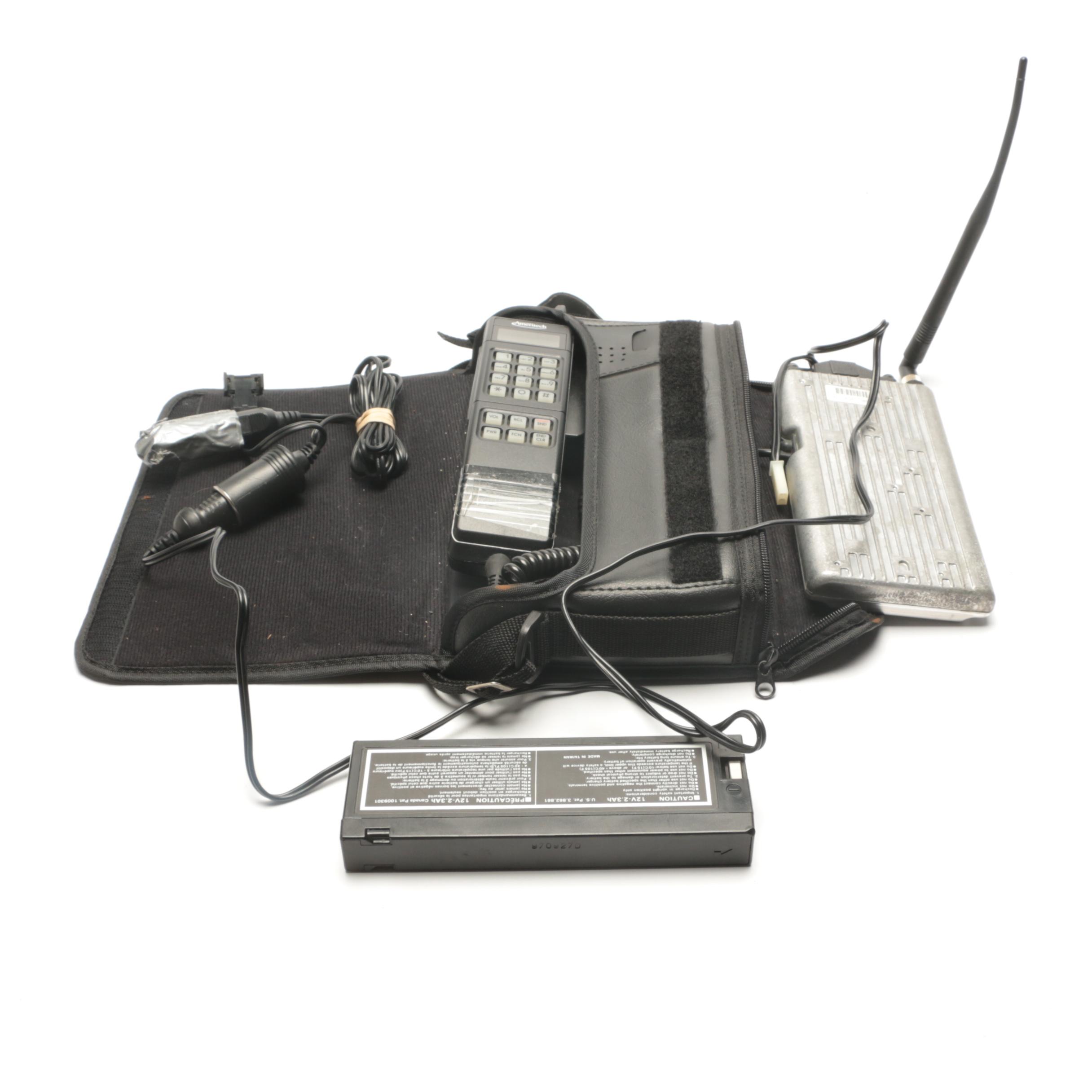 Vintage Ameritech Car Bag Phone