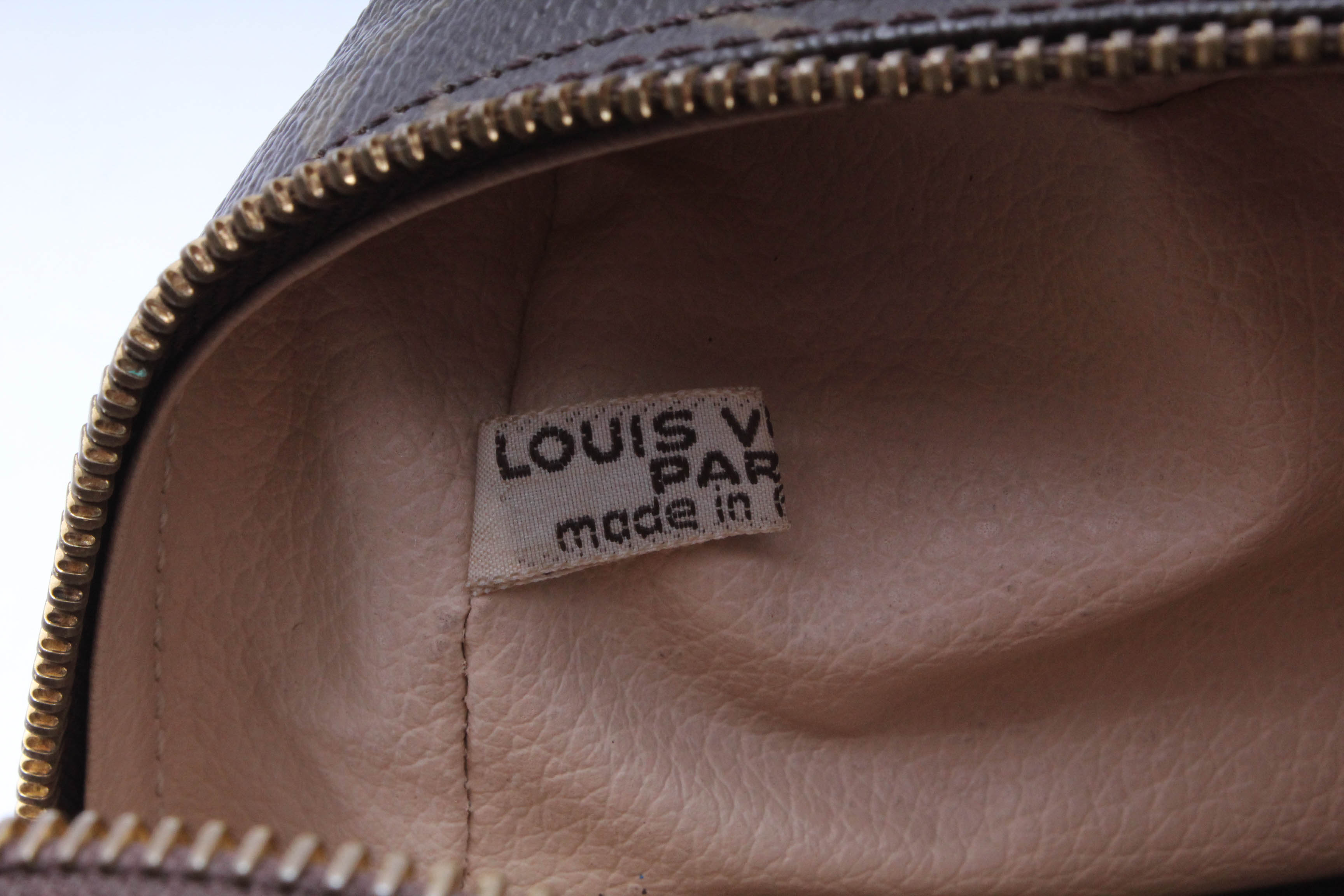 1995 Louis Vuitton Monogram Trousse Toilette