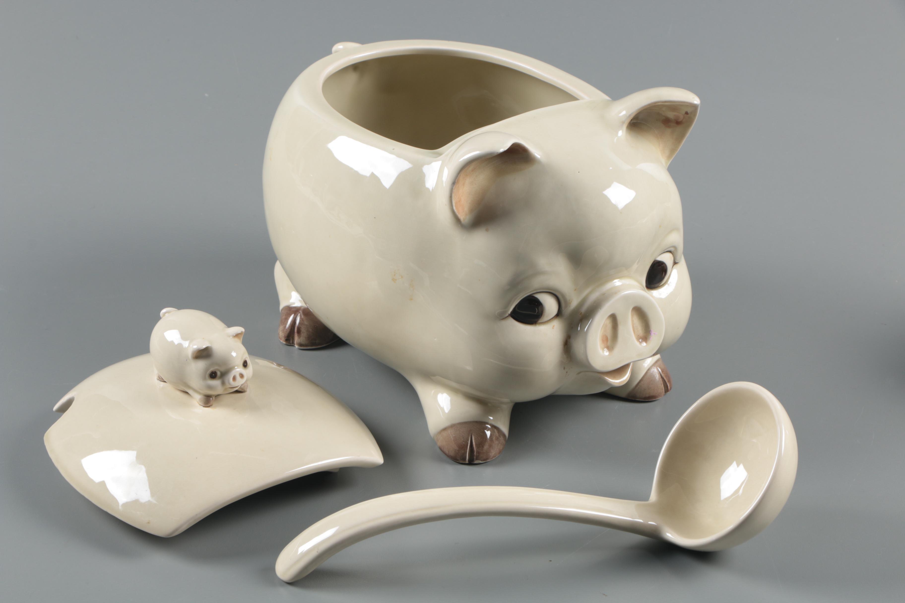 Otagiri Mercantile Company "Pig" Soup Tureen and Shaker Set