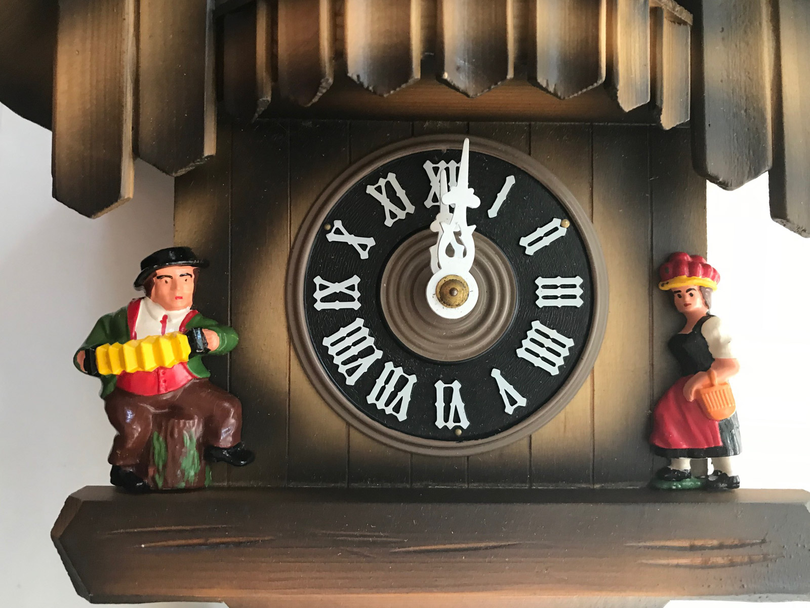 JEC German Black Forest Cuckoo Clock with Musical Dancers