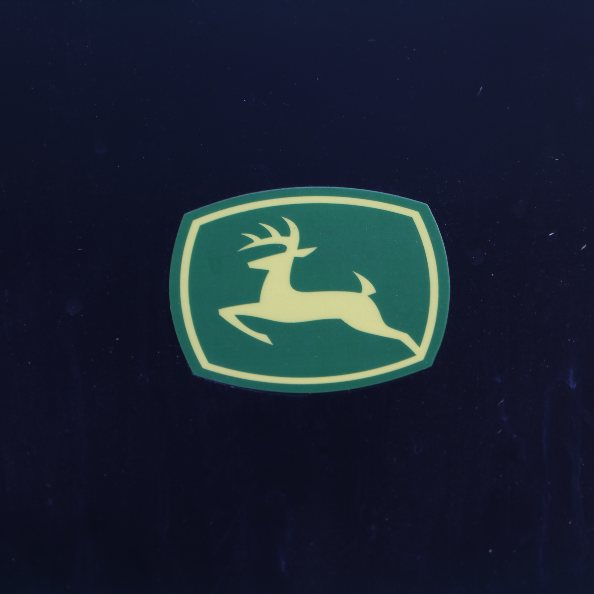 2007 John Deere LA110 Ride on Mower with Trailer