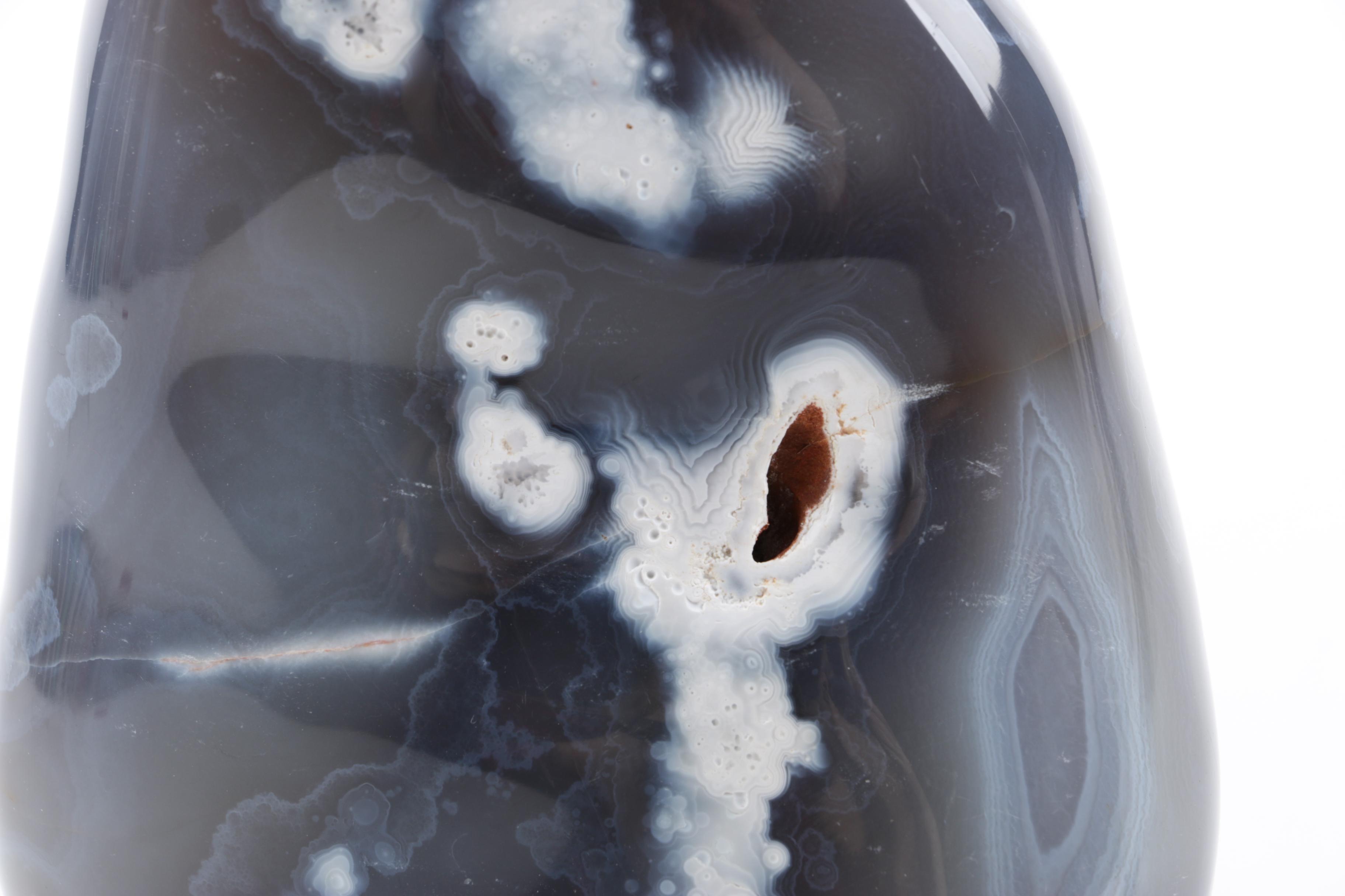 Polished Agate Specimens