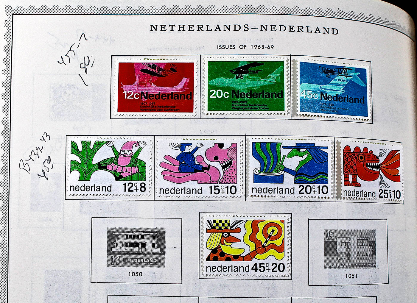 "The Supreme Global Stamp Album" Including Stamps