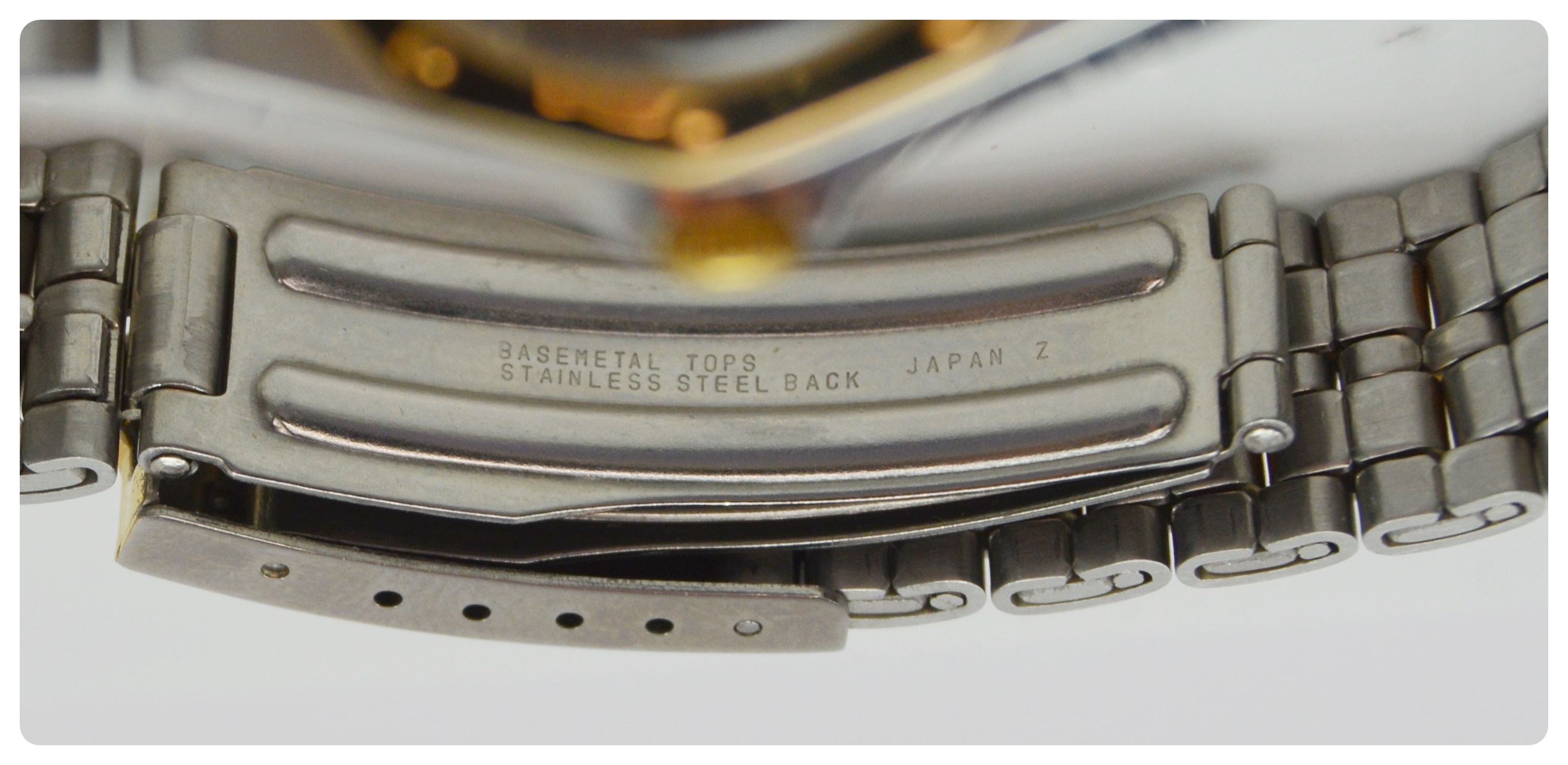 Seiko Quartz Sports 100 Stainless Steel and Gold Plate Watch