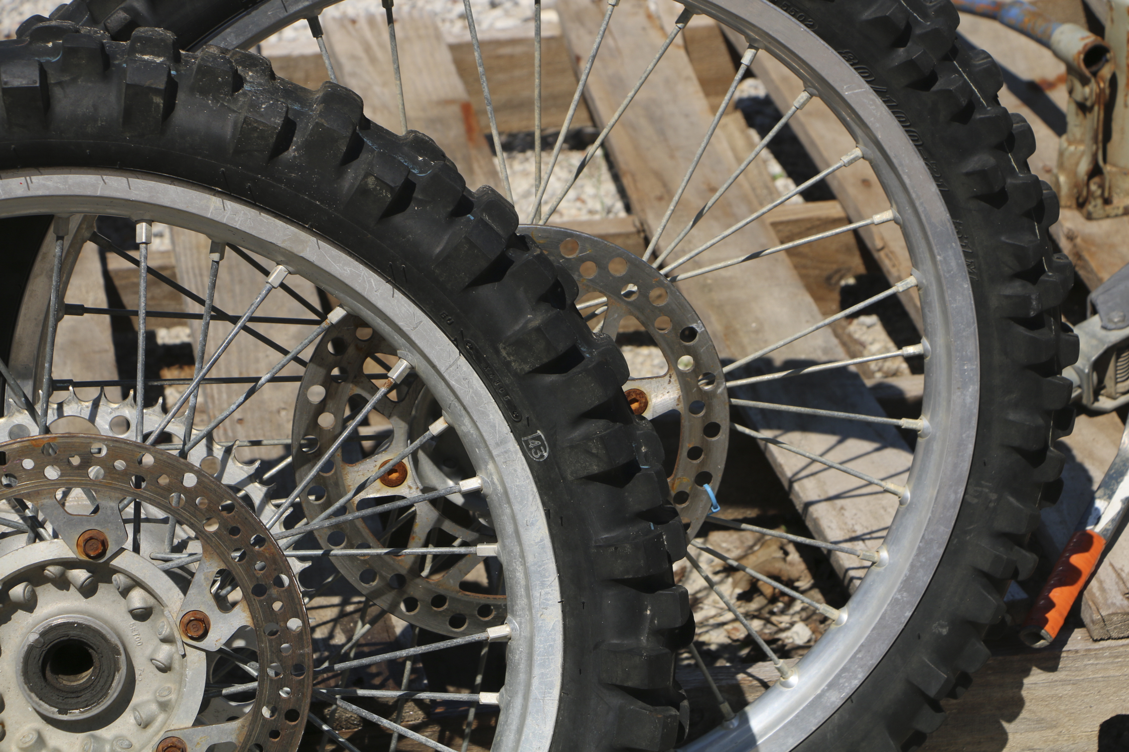 Dunlop 110/90-19 and 80/100-21 Dirt Bike Motorcycle Tires