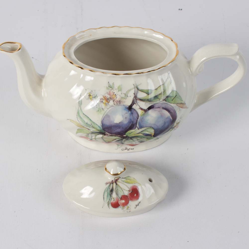 Price Kensington Potteries England Vintage Ceramic Teapot