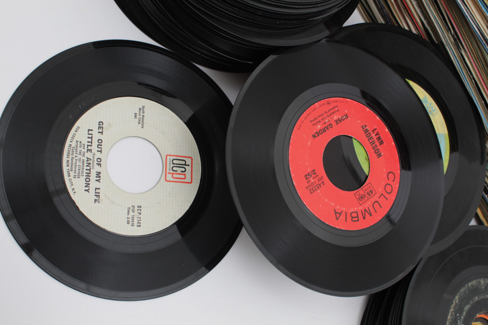 Vintage 45s Featuring Madonna, Blondie, Emmy Lou Harris, Perry Como