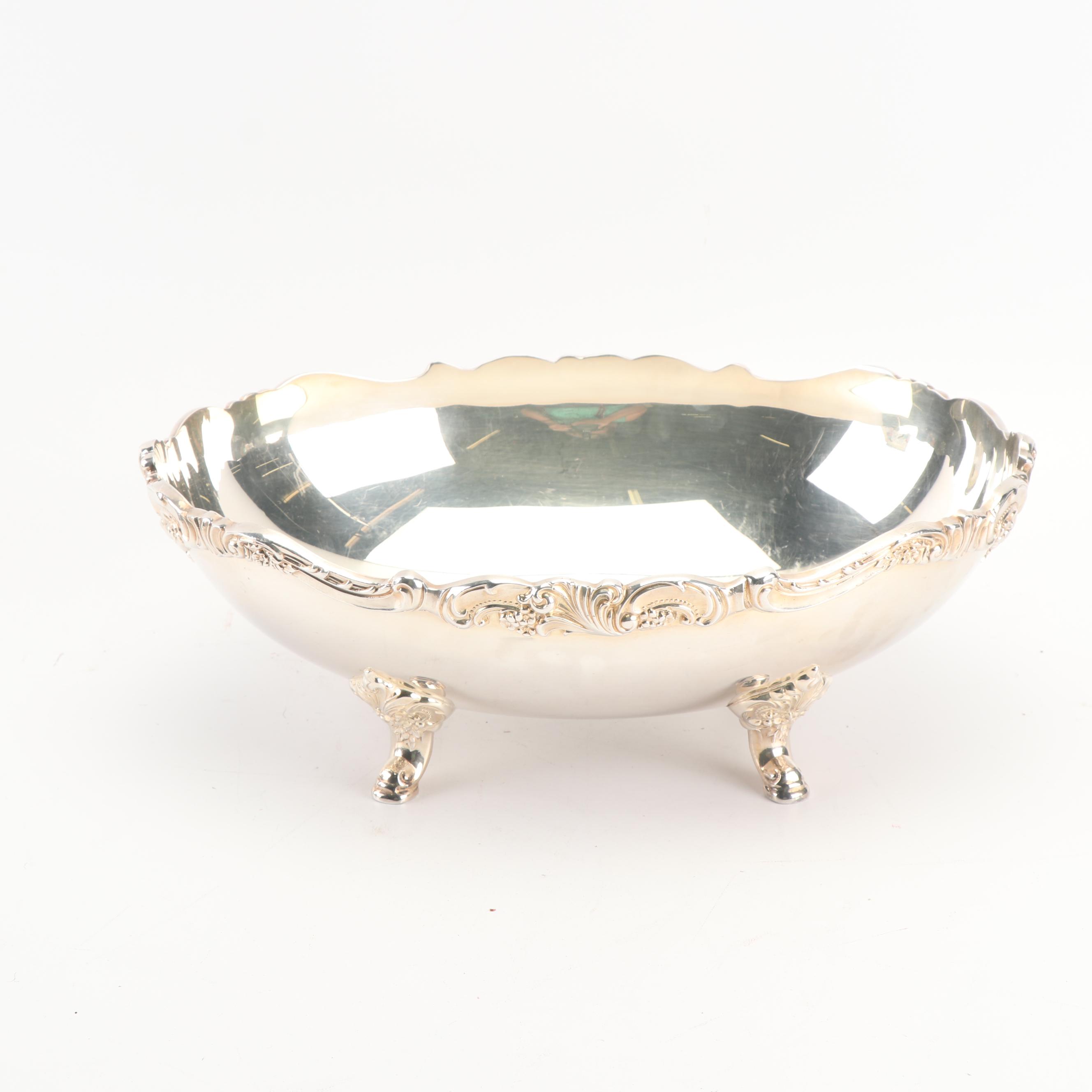 Wallace Silversmiths "Baroque" Silver Plate Footed Centerpiece Bowl