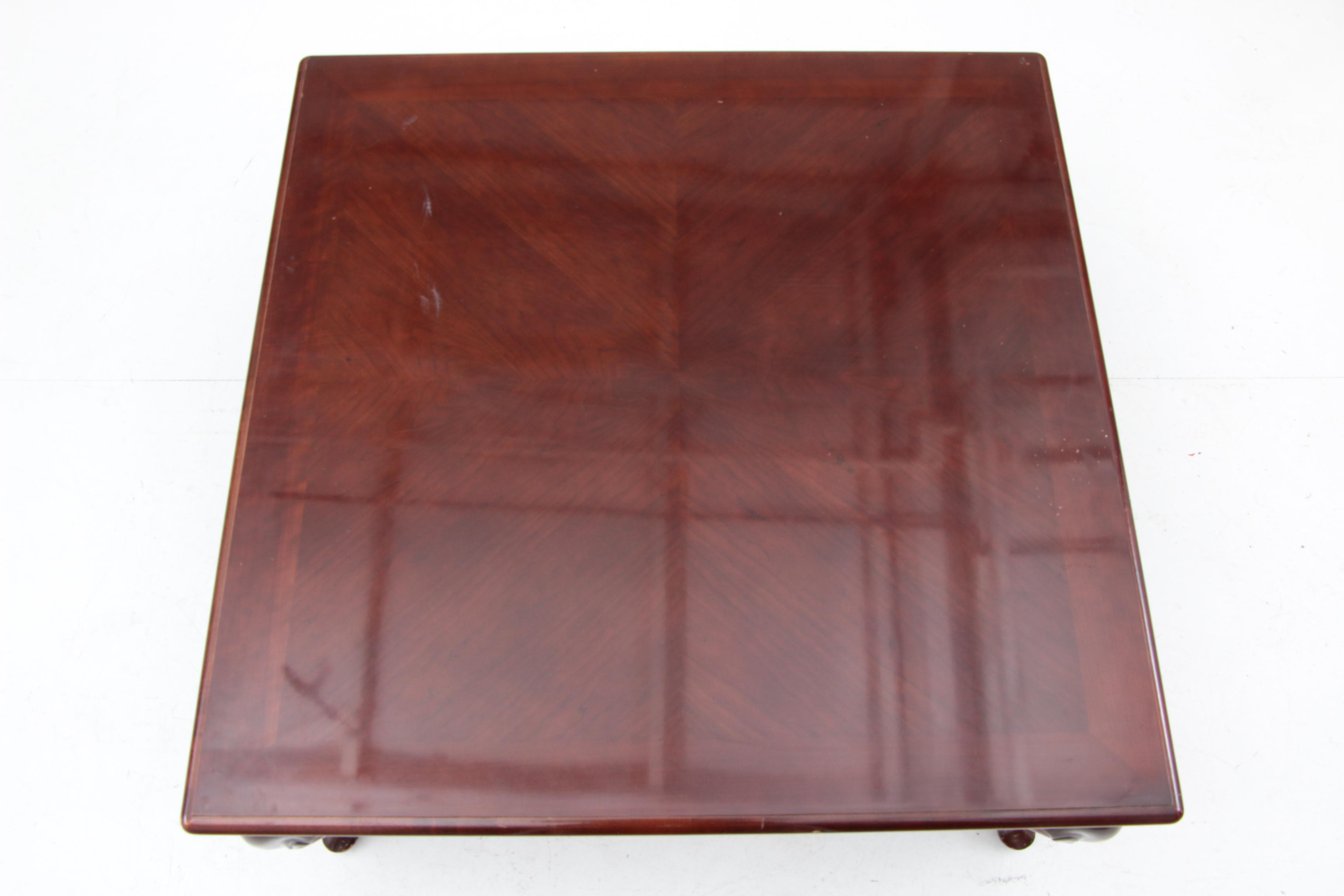 Queen Anne Style Coffee Table