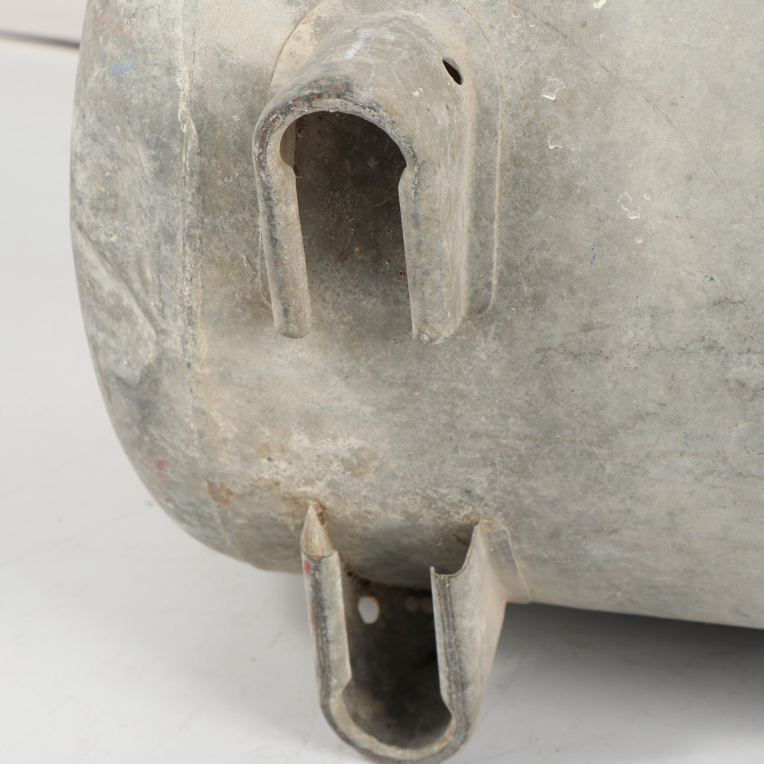 Vintage Metal Bathtub