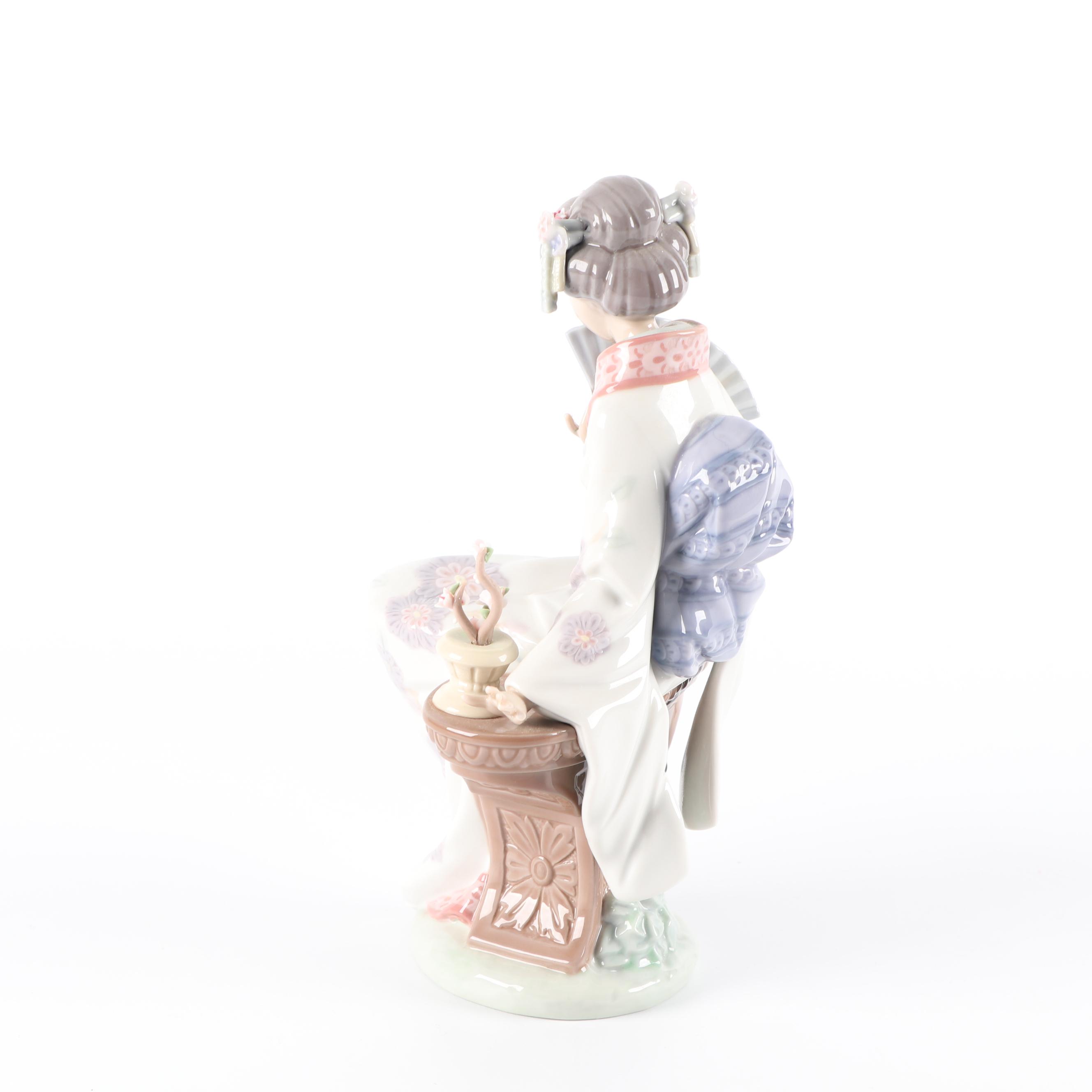 1985 Lladró "Nippon Lady" Porcelain Figurine