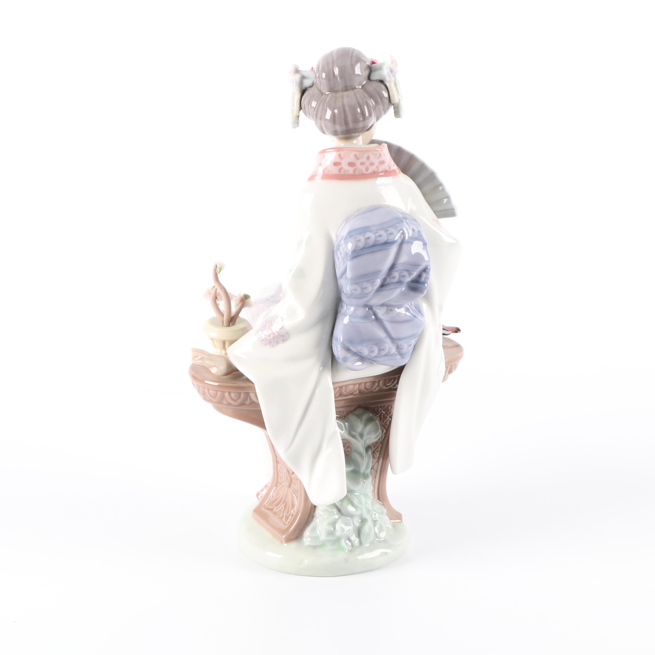 1985 Lladró "Nippon Lady" Porcelain Figurine