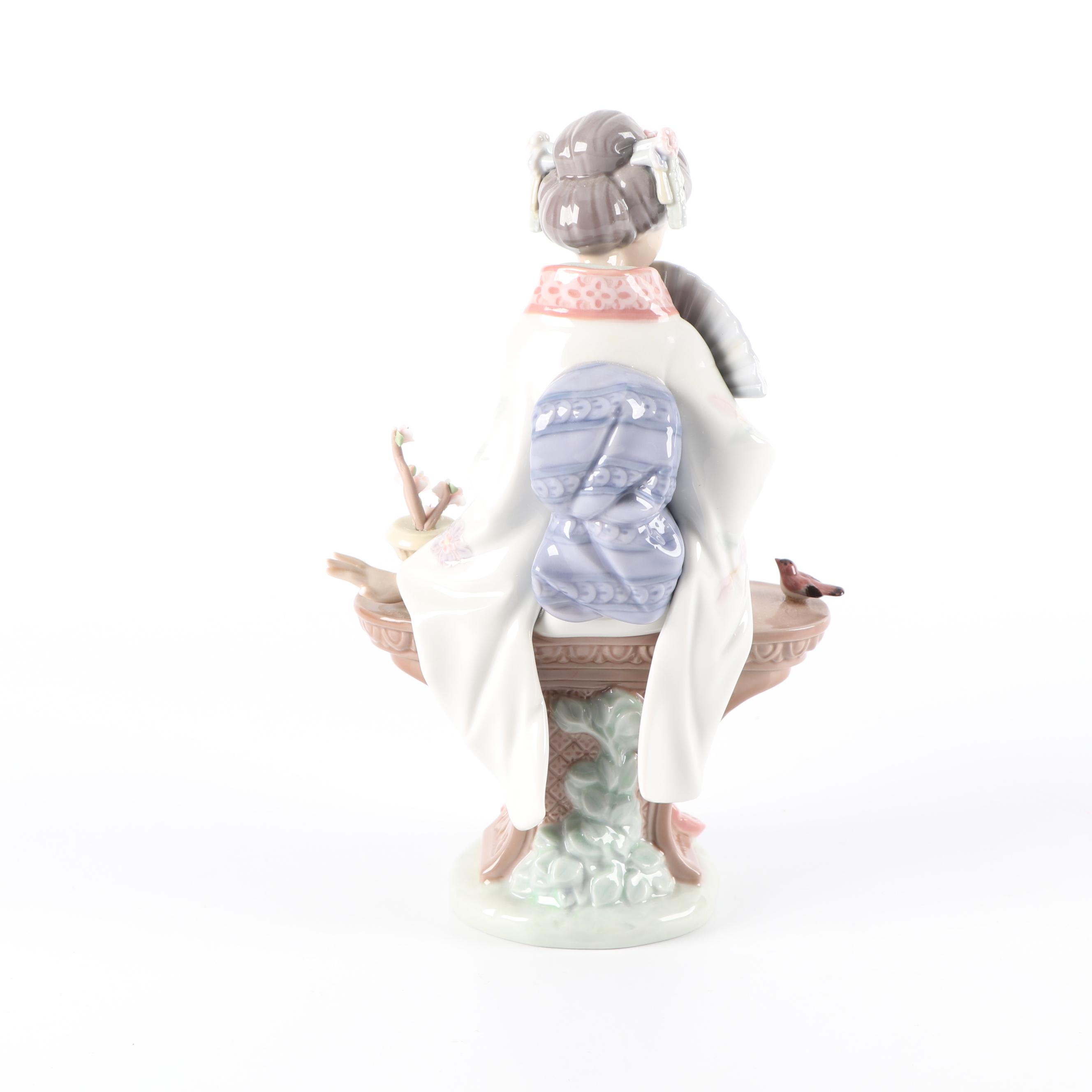 1985 Lladró "Nippon Lady" Porcelain Figurine