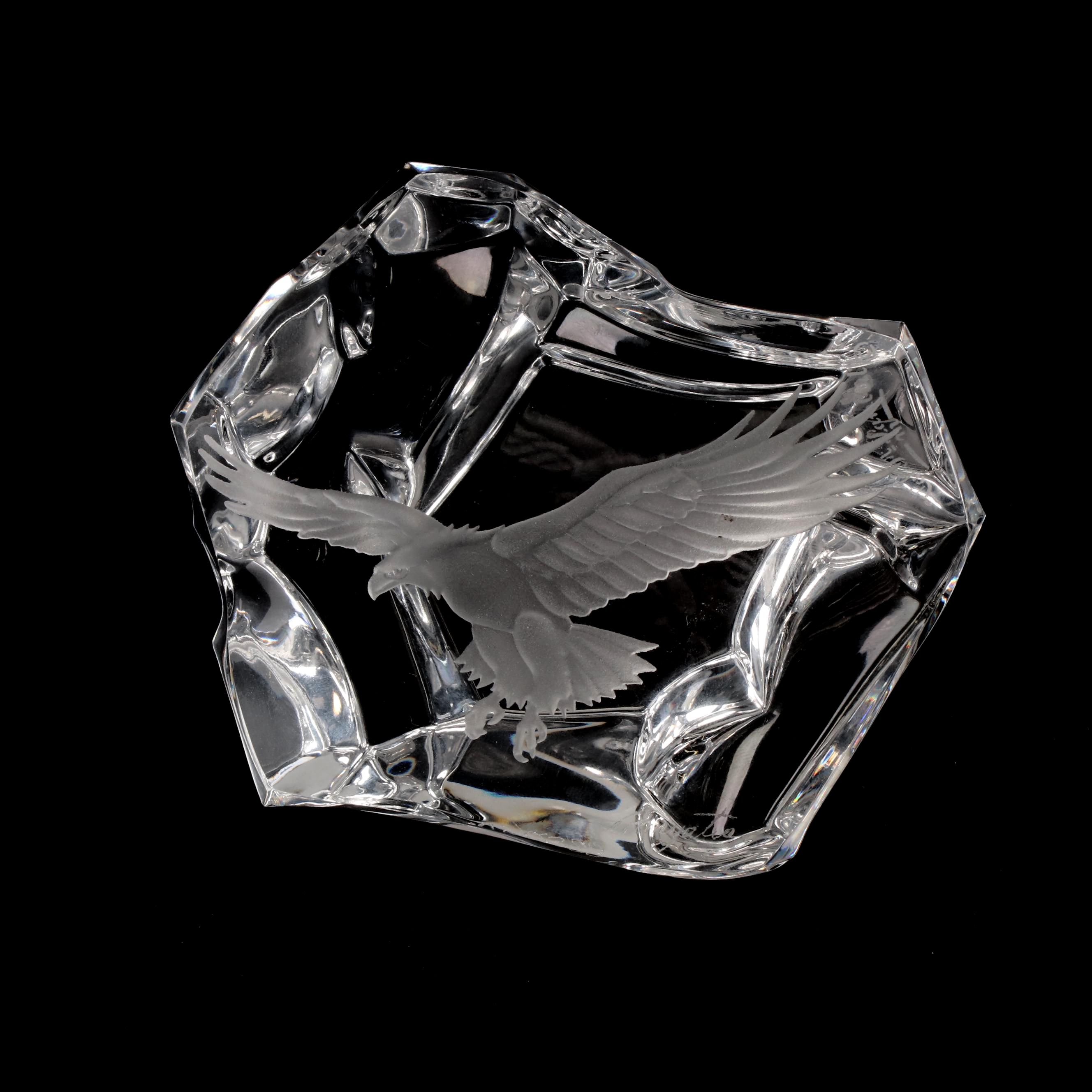 Val St. Lambert Signed Limited Edition Crystal Intaglio Eagle Paperweight