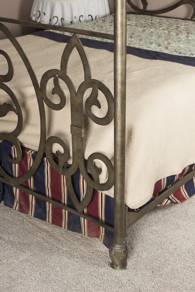 Canopy Queen Size Bed Frame