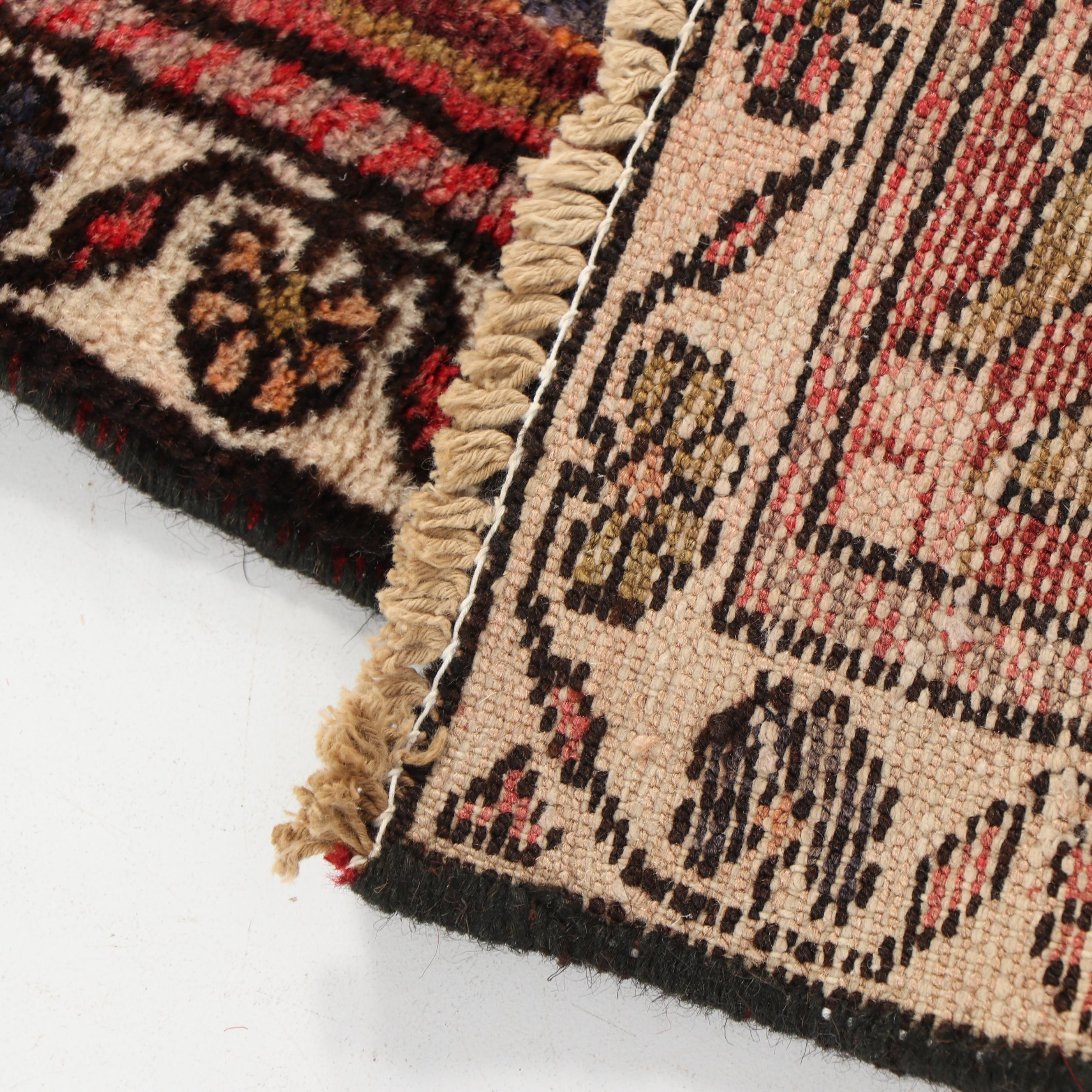 Hand-Knotted Persian Heriz Wool Accent Rug