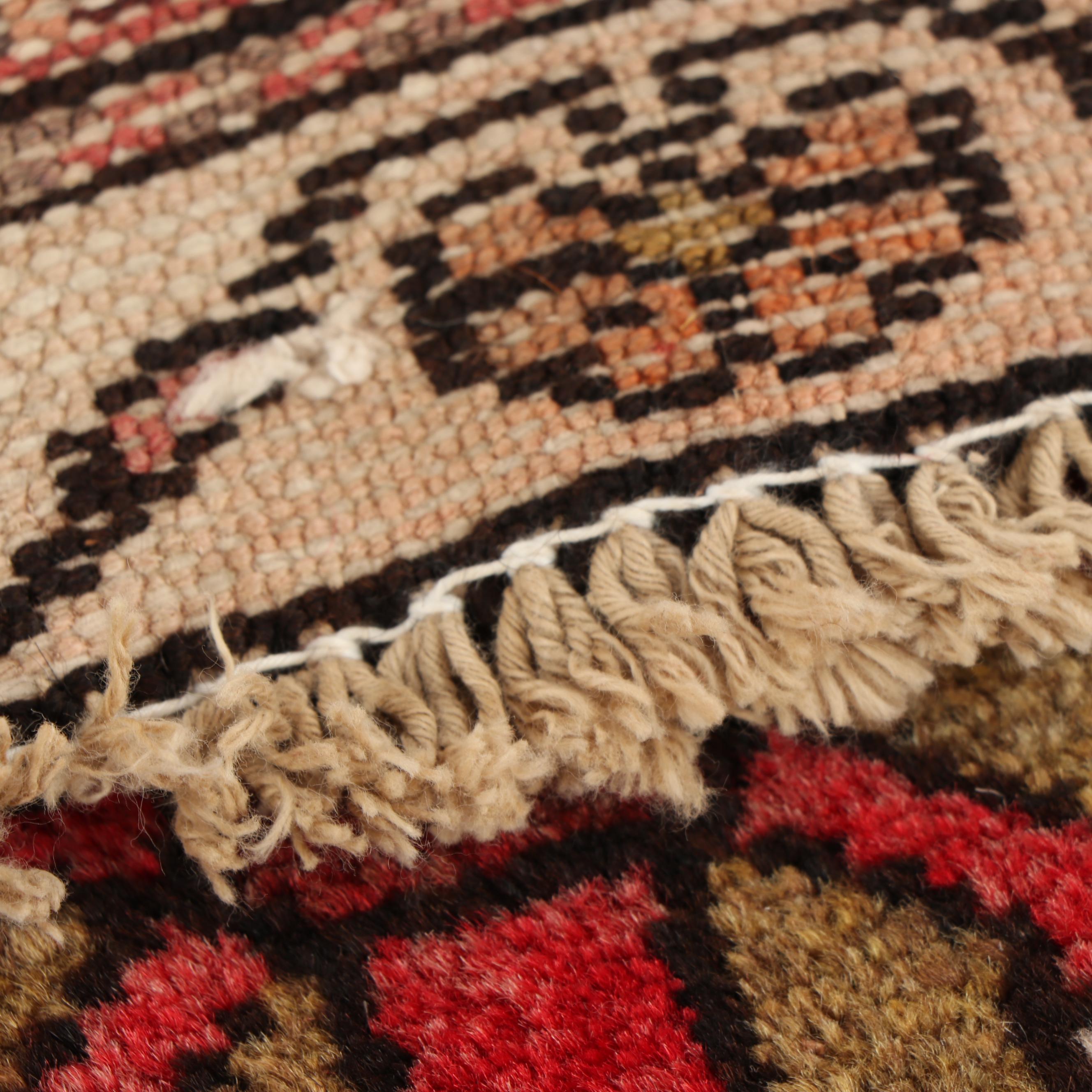 Hand-Knotted Persian Heriz Wool Accent Rug