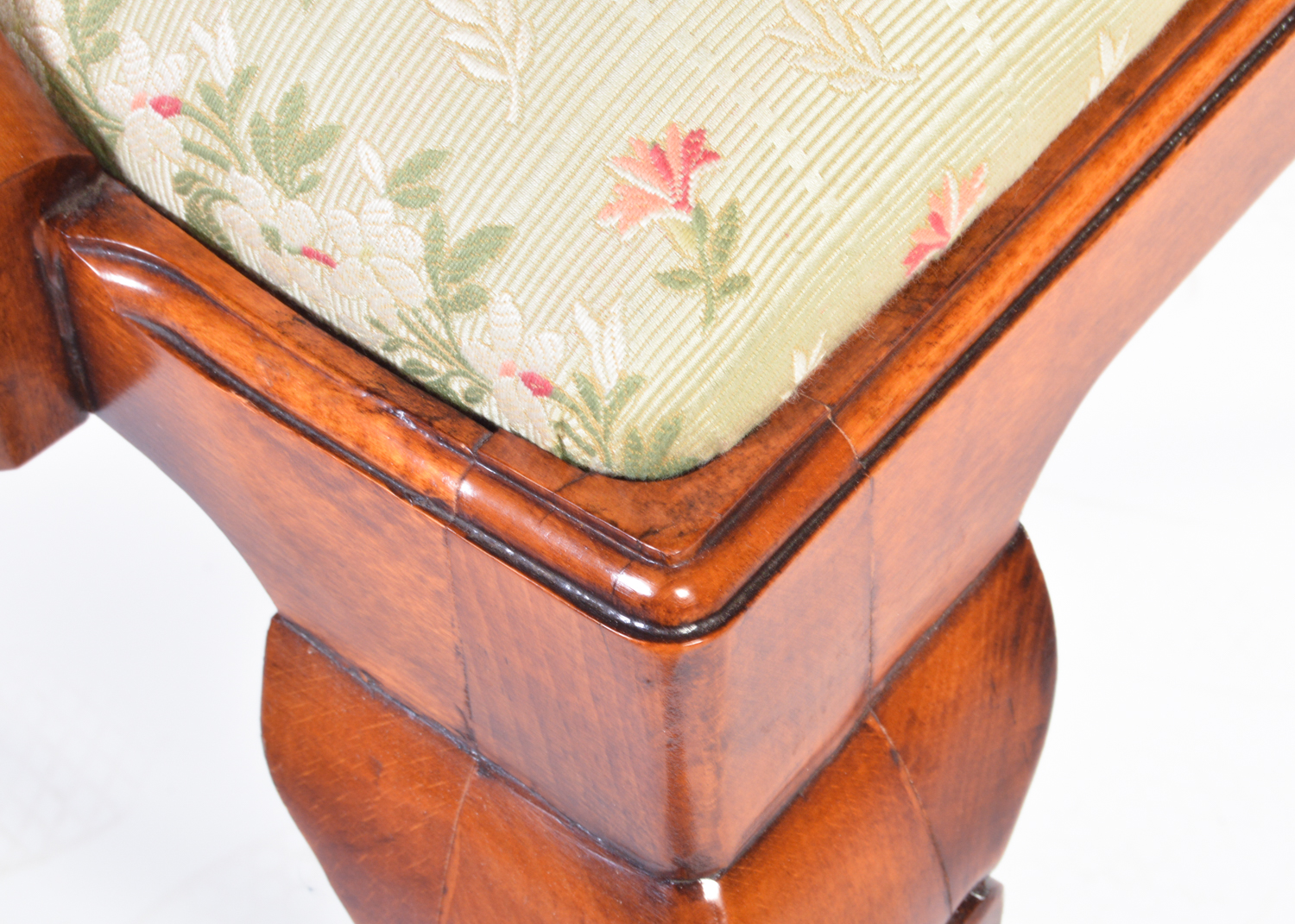 20th Century Federal Style Mahogany Dining Table with Twelve Chairs