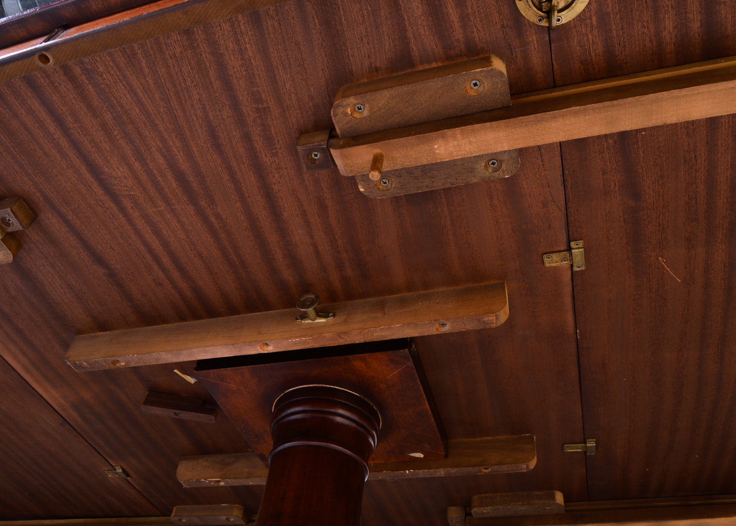 20th Century Federal Style Mahogany Dining Table with Twelve Chairs
