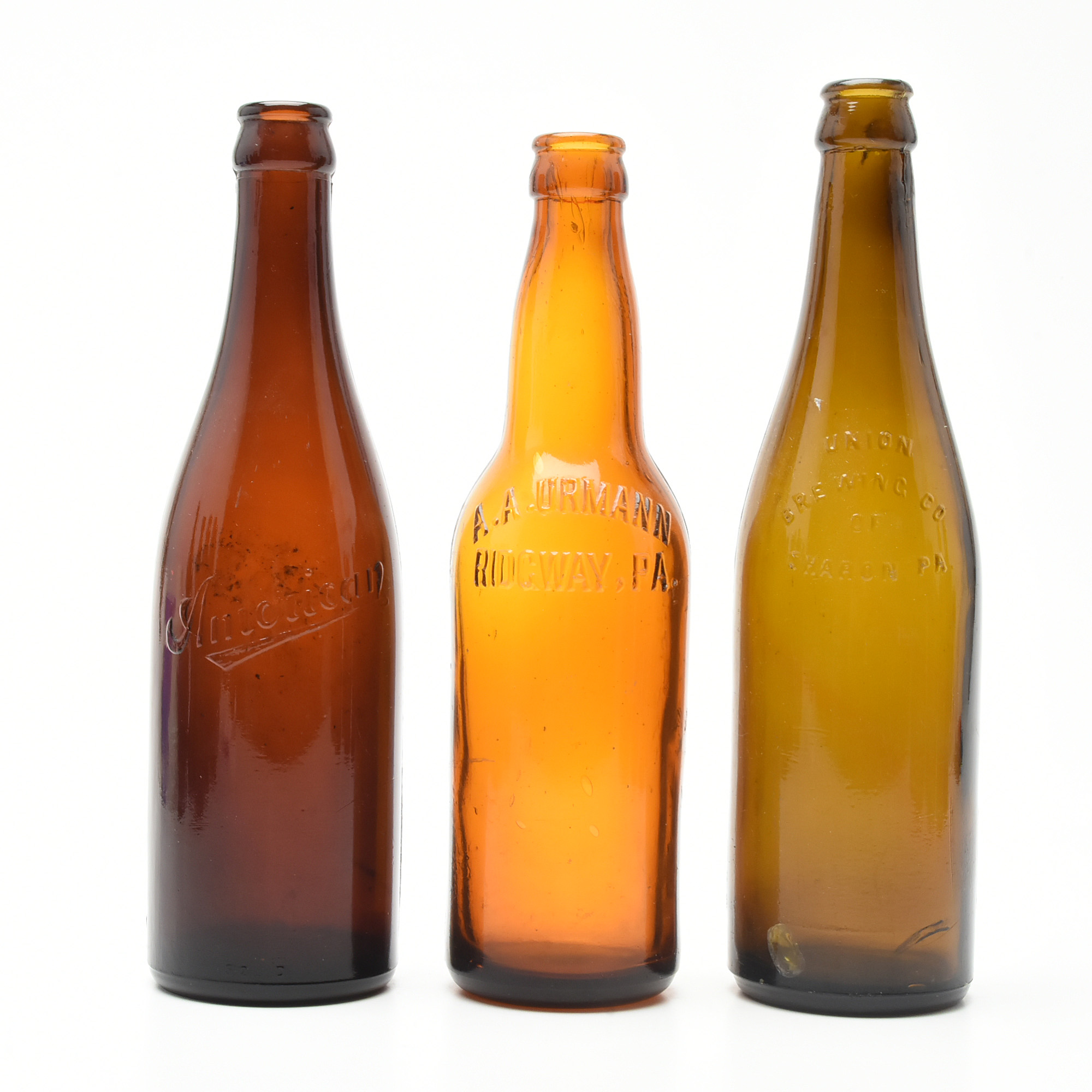 Antique Circa 1890 Amber Beer Bottles and Split Oak Basket