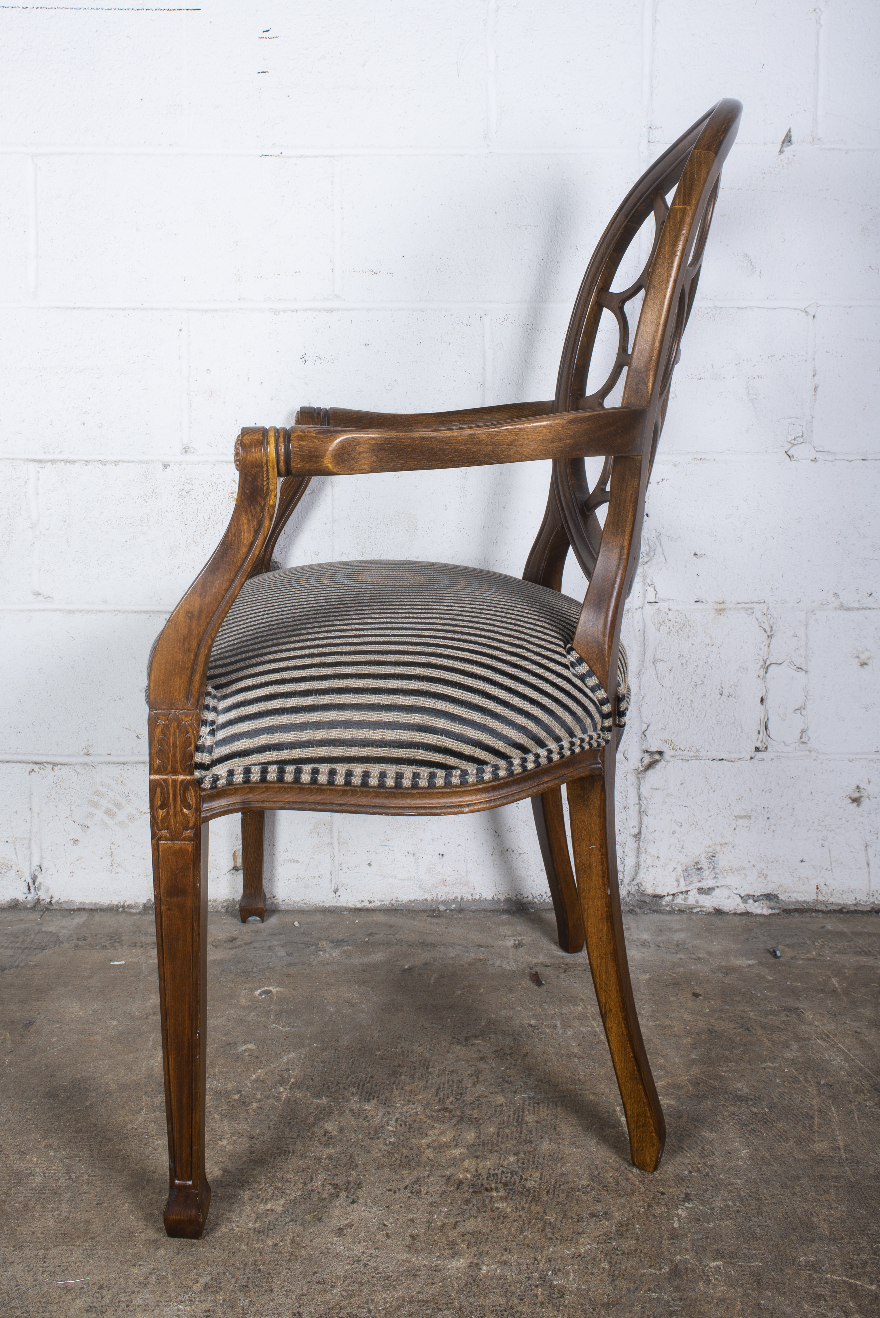 Ethan Allen Medallion Back Armchair