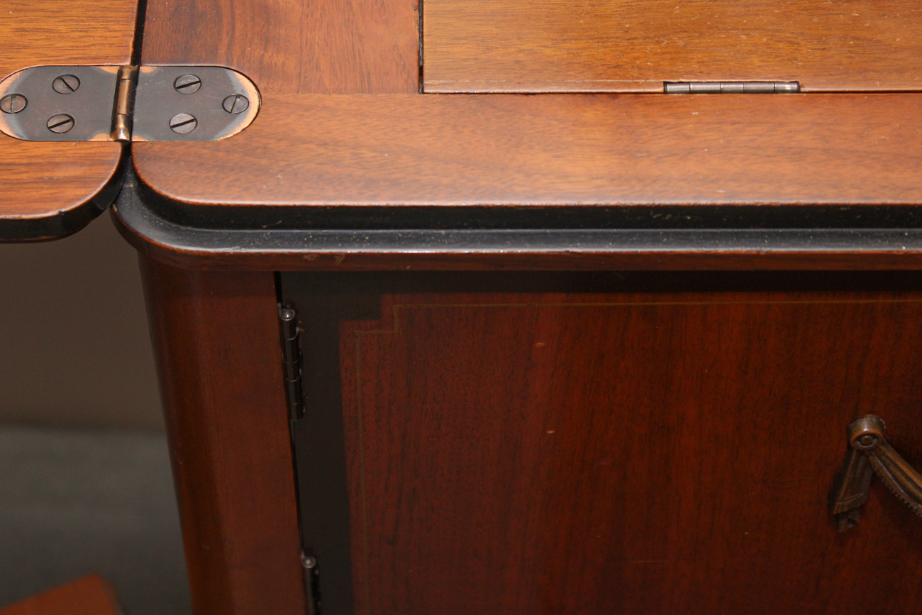 Free-Westinghouse Deluxe Rotary Sewing Machine Table and Sewing Supplies