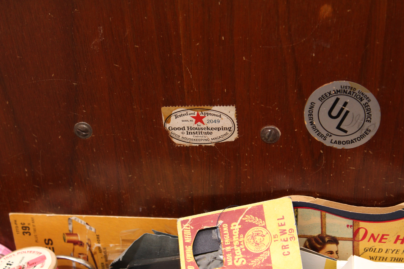 Free-Westinghouse Deluxe Rotary Sewing Machine Table and Sewing Supplies