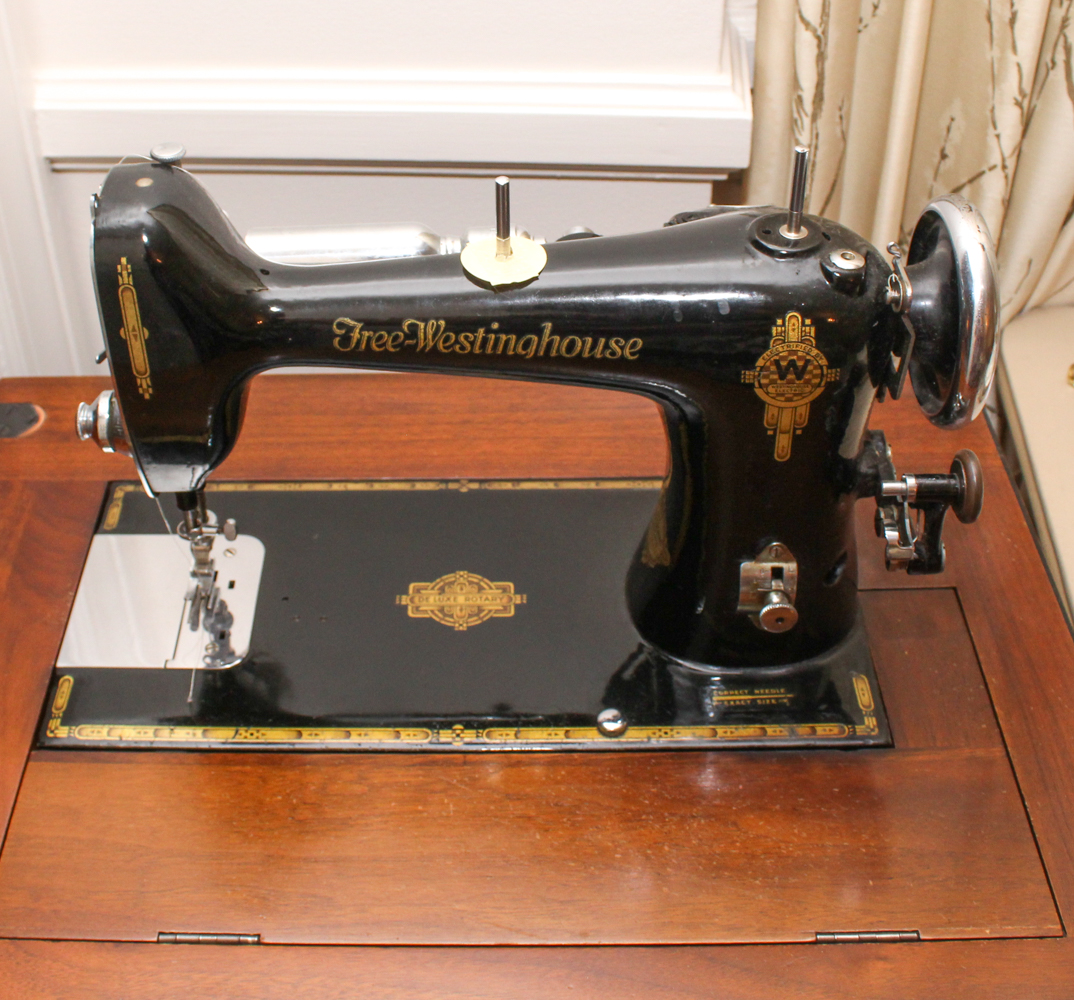 Free-Westinghouse Deluxe Rotary Sewing Machine Table and Sewing Supplies