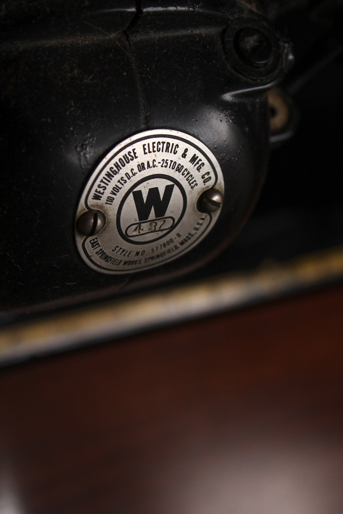 Free-Westinghouse Deluxe Rotary Sewing Machine Table and Sewing Supplies