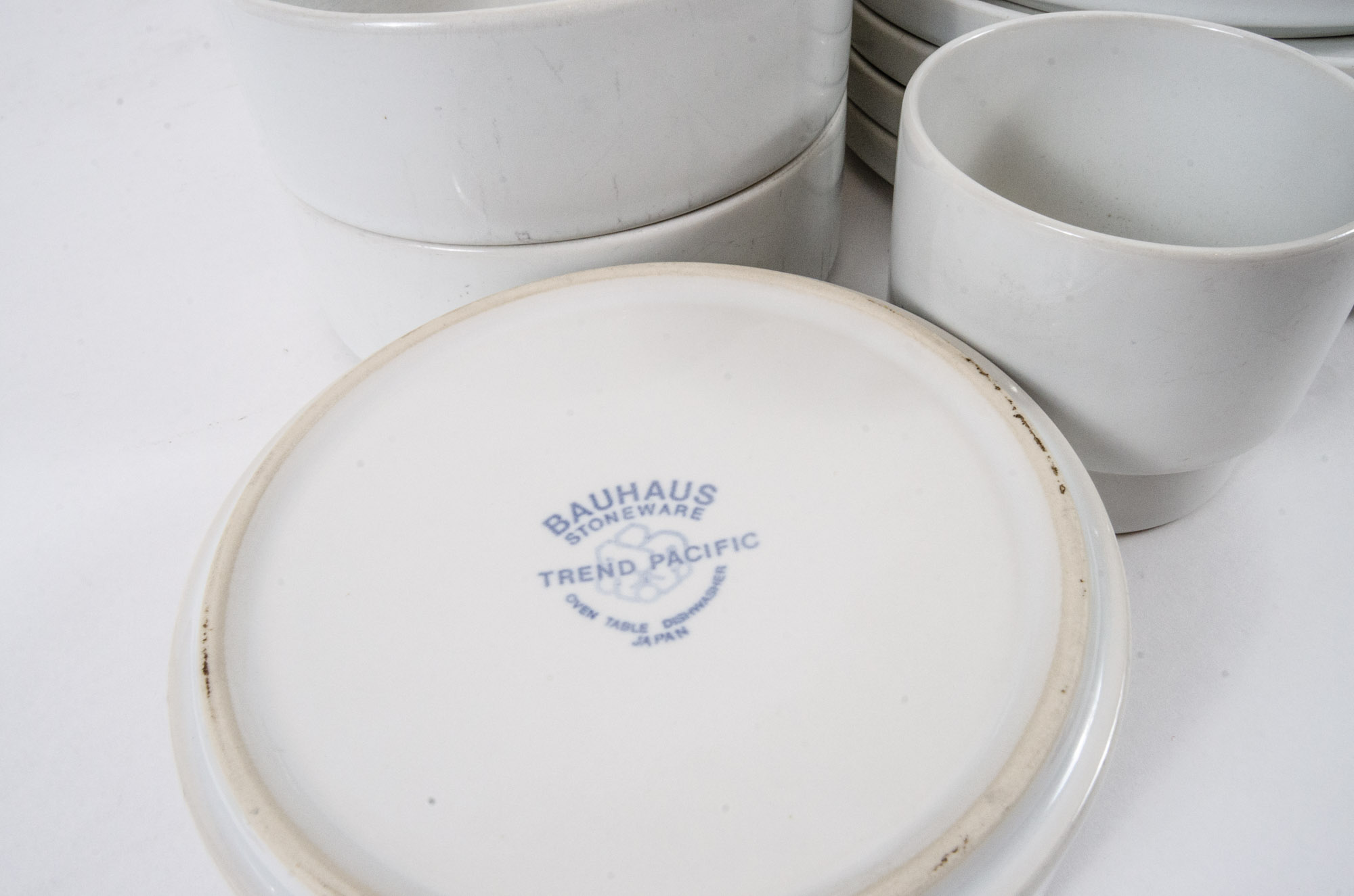 Mid-Century Modern Bauhaus "Trend Pacific" Stoneware Dinnerware, Circa 1960s