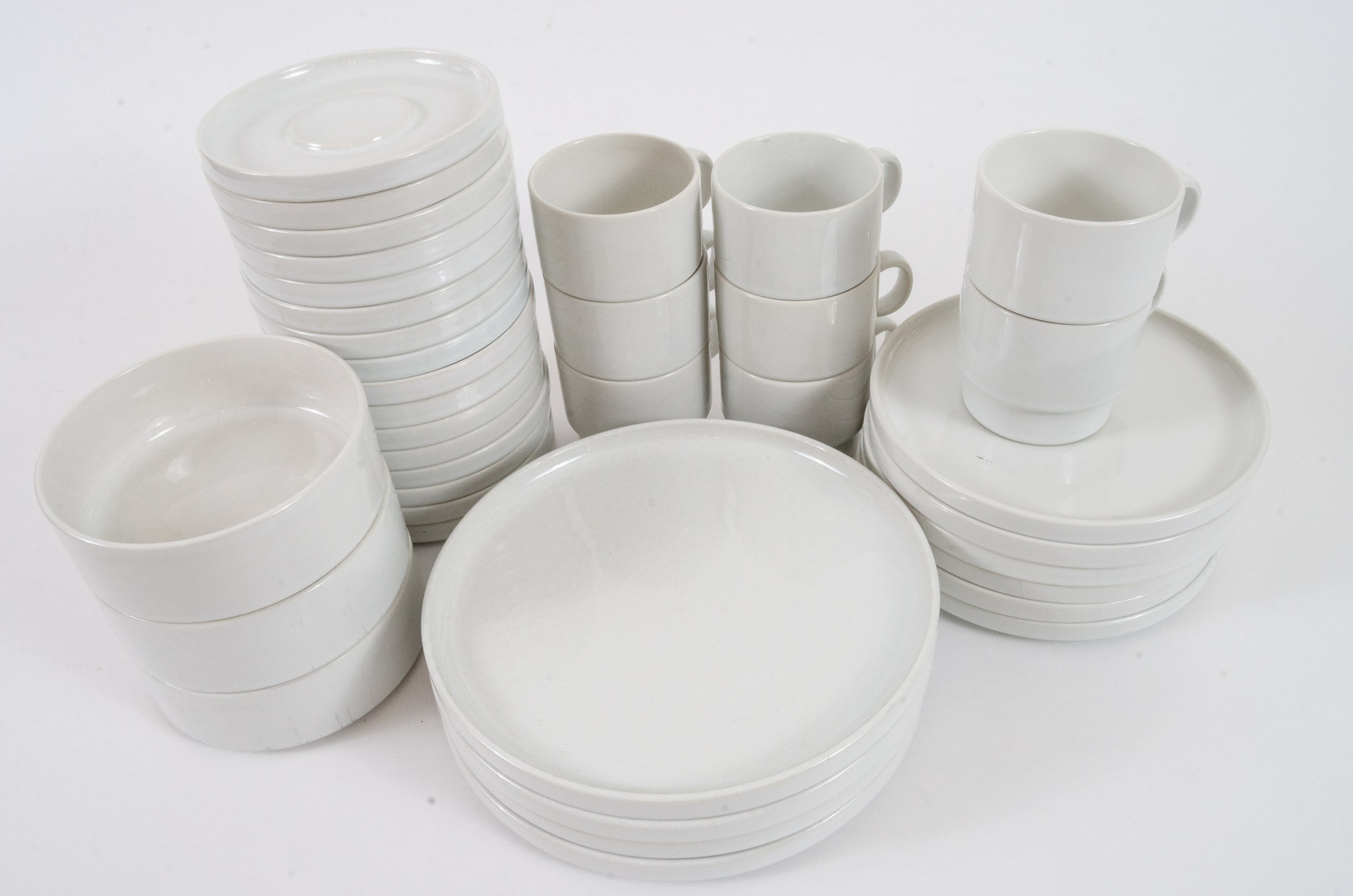 Mid-Century Modern Bauhaus "Trend Pacific" Stoneware Dinnerware, Circa 1960s