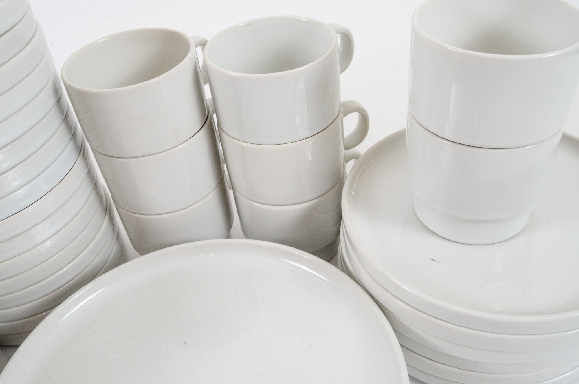 Mid-Century Modern Bauhaus "Trend Pacific" Stoneware Dinnerware, Circa 1960s