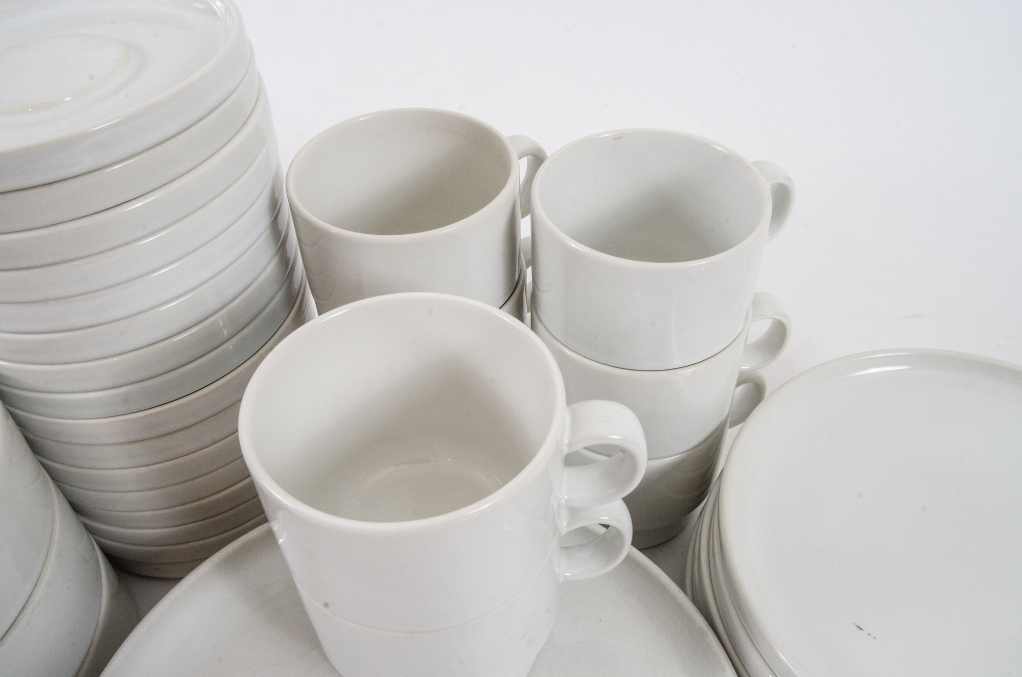 Mid-Century Modern Bauhaus "Trend Pacific" Stoneware Dinnerware, Circa 1960s
