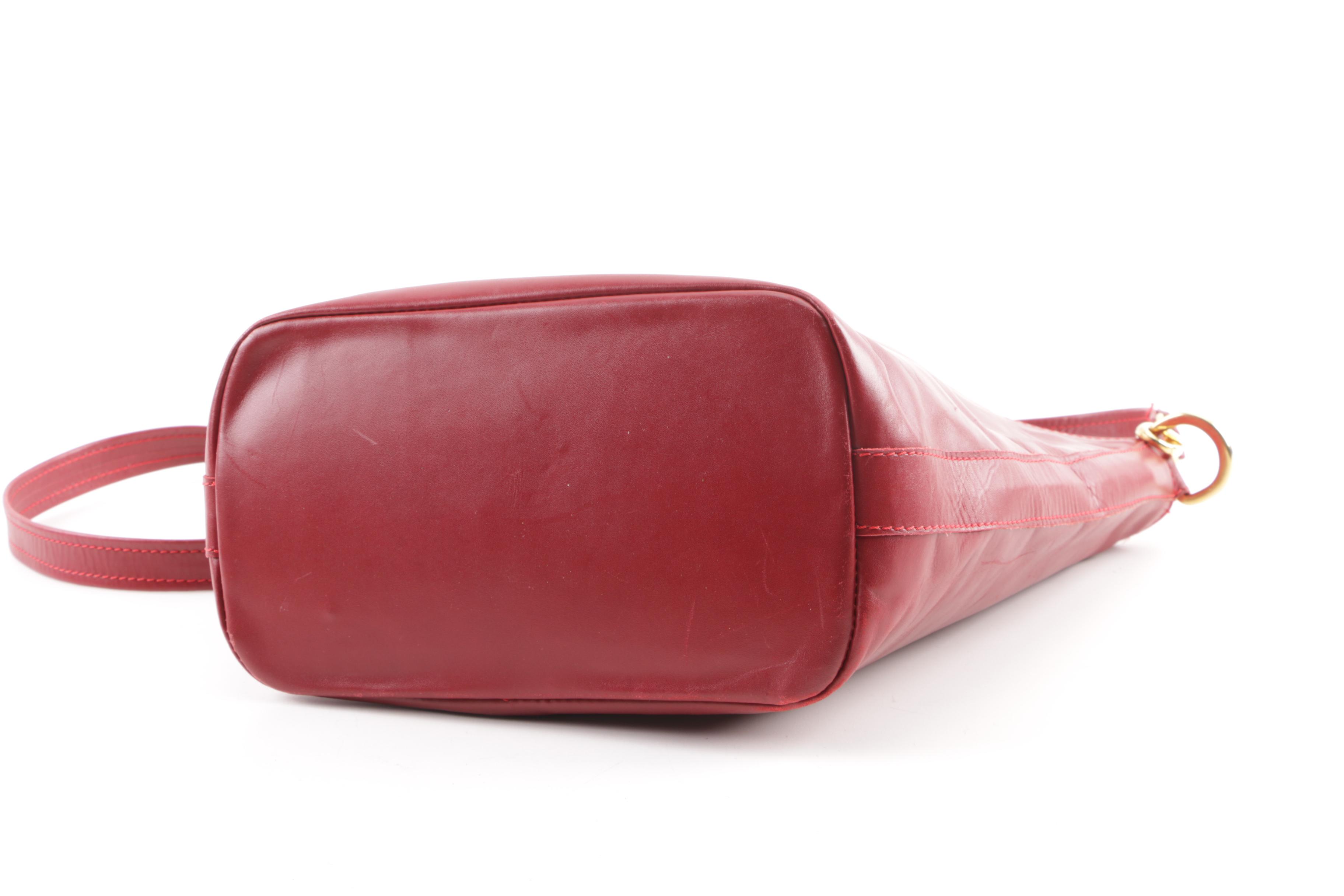 Francis Model Venezia Red Leather Bucket Bag with Black Leather Backpack Purse