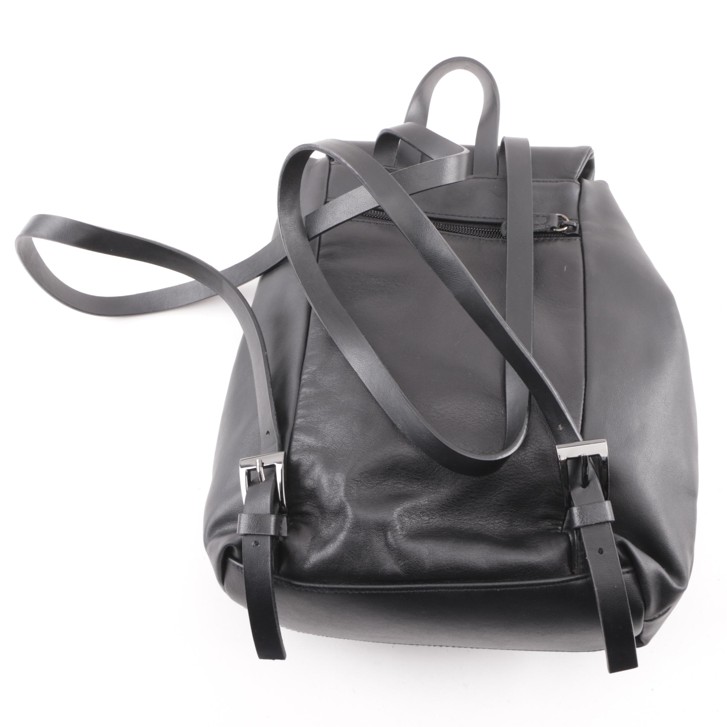 Francis Model Venezia Red Leather Bucket Bag with Black Leather Backpack Purse