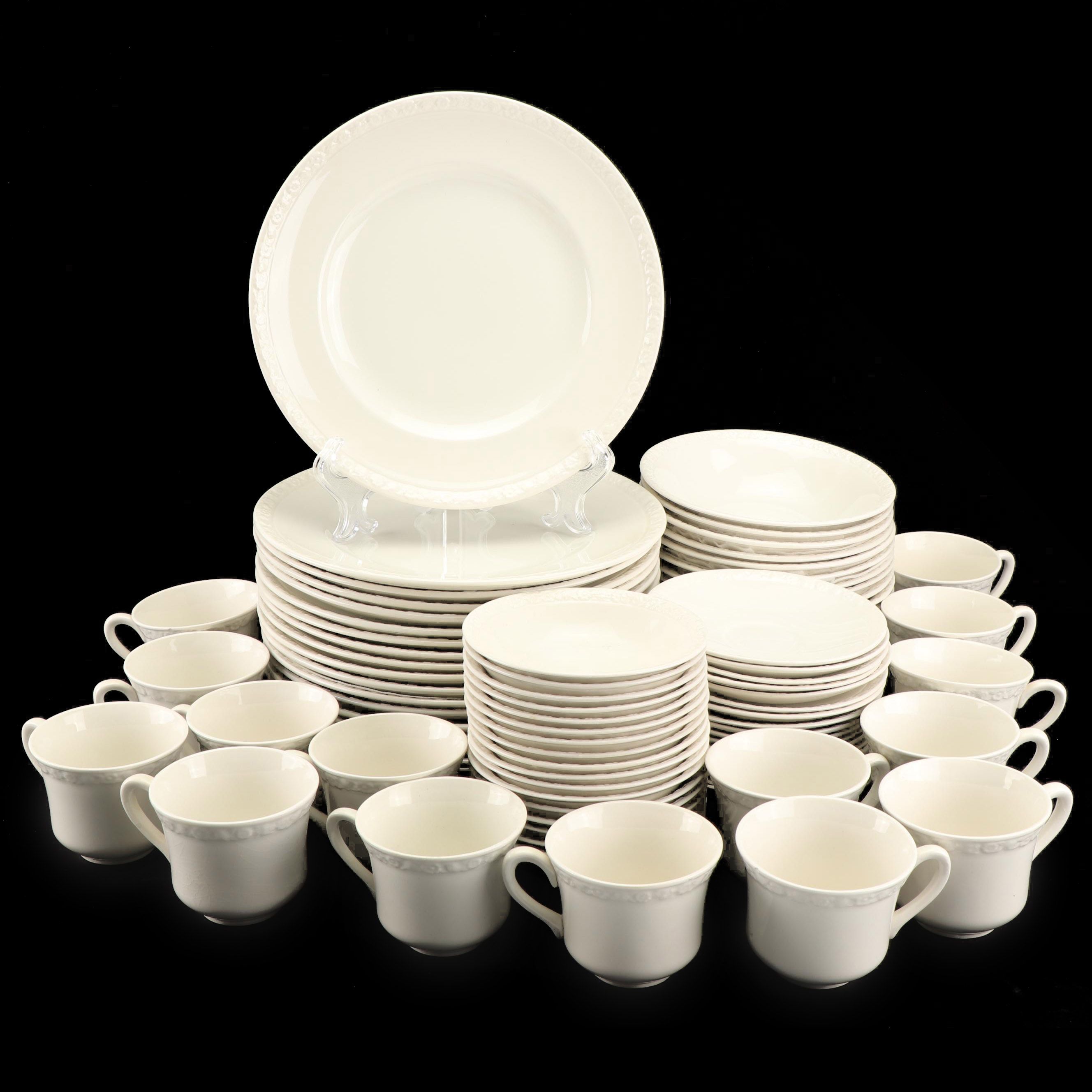 1960s Wedgwood "Hedge Rose" Dinnerware