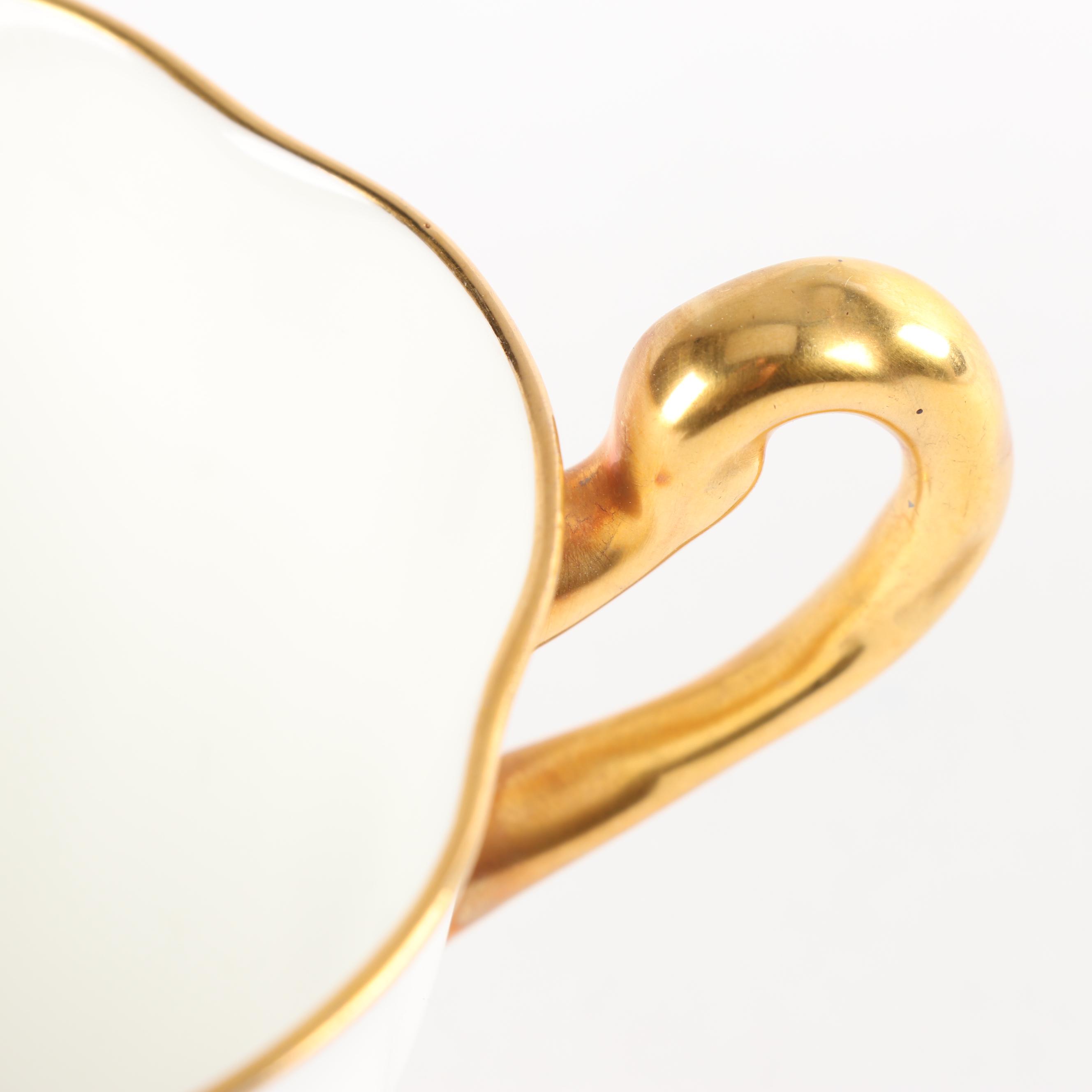 Syracuse "Queen Anne" with Royal Chelsea and Zehendner Porcelain Tableware