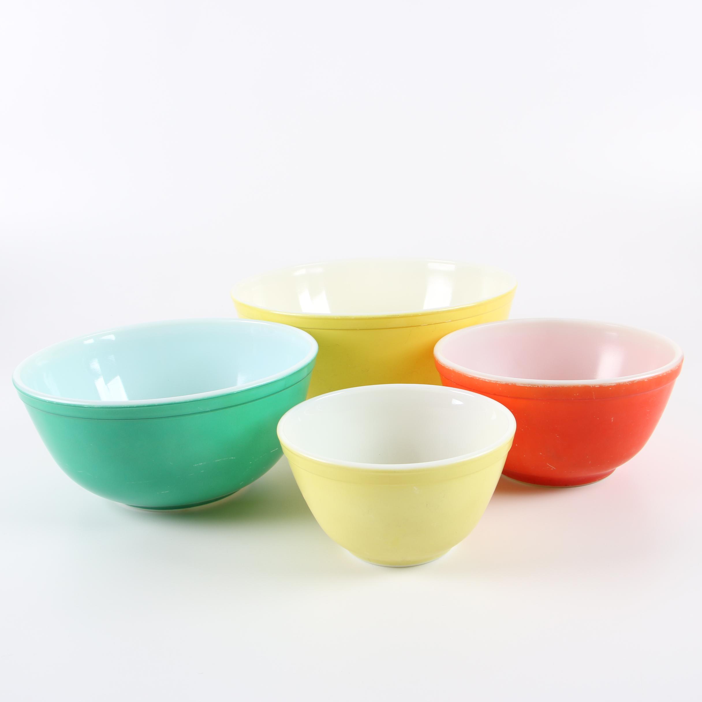 Vintage Pyrex "Primary Colors" Nesting Bowls c. 1945-1949