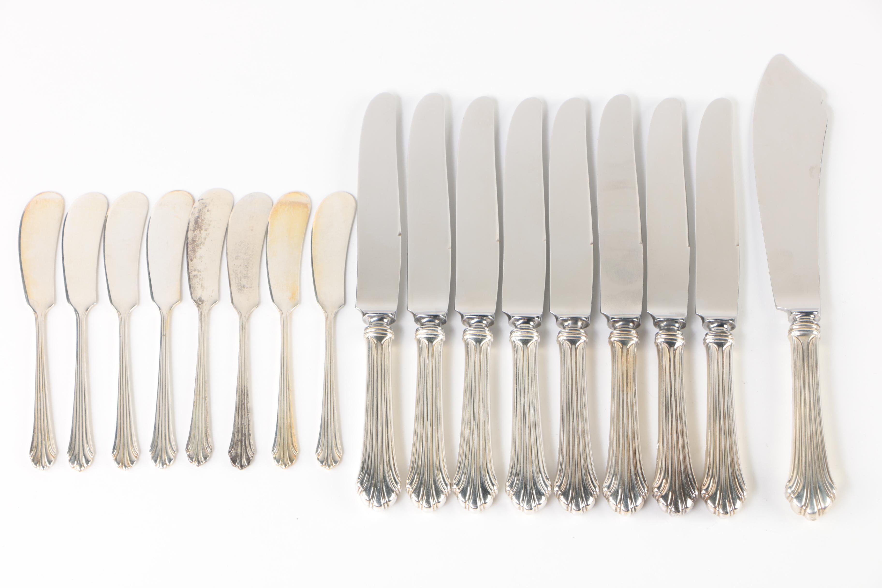 The Stieff Co. "Homewood" Sterling Silver Flatware Set with Naken's Chest