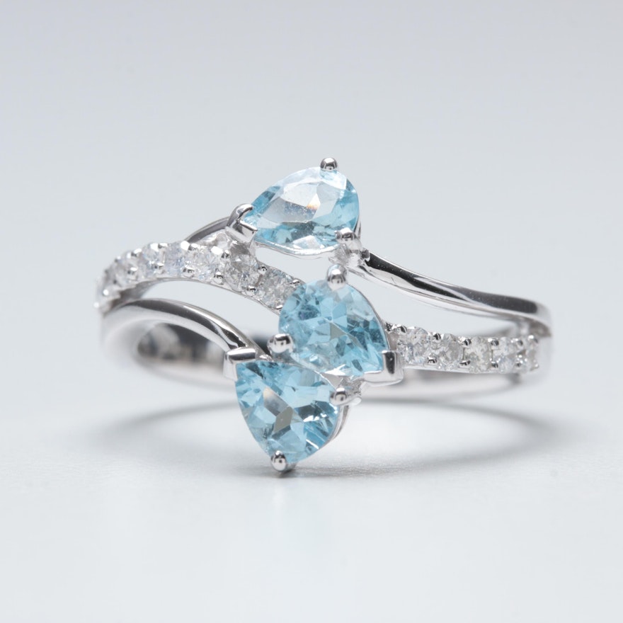 14K White Gold Aquamarine and Diamond Ring