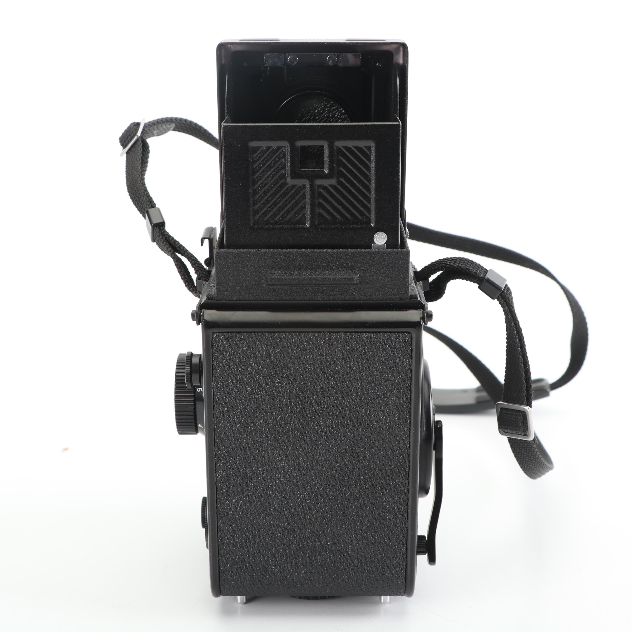 Yashica Medium Format TLR Camera MAT-124G