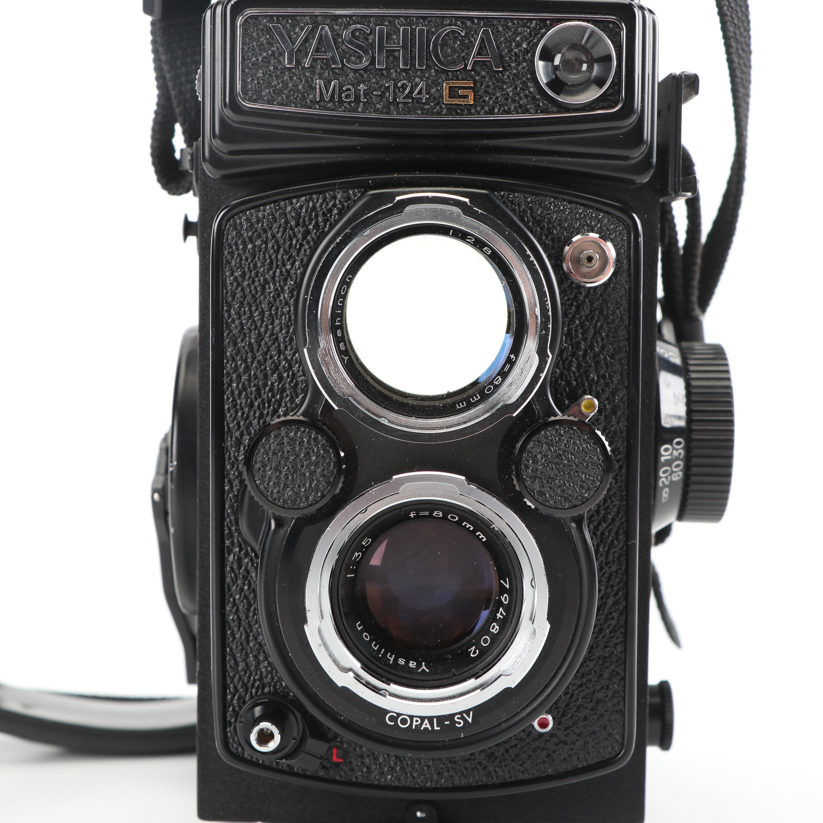 Yashica Medium Format TLR Camera MAT-124G